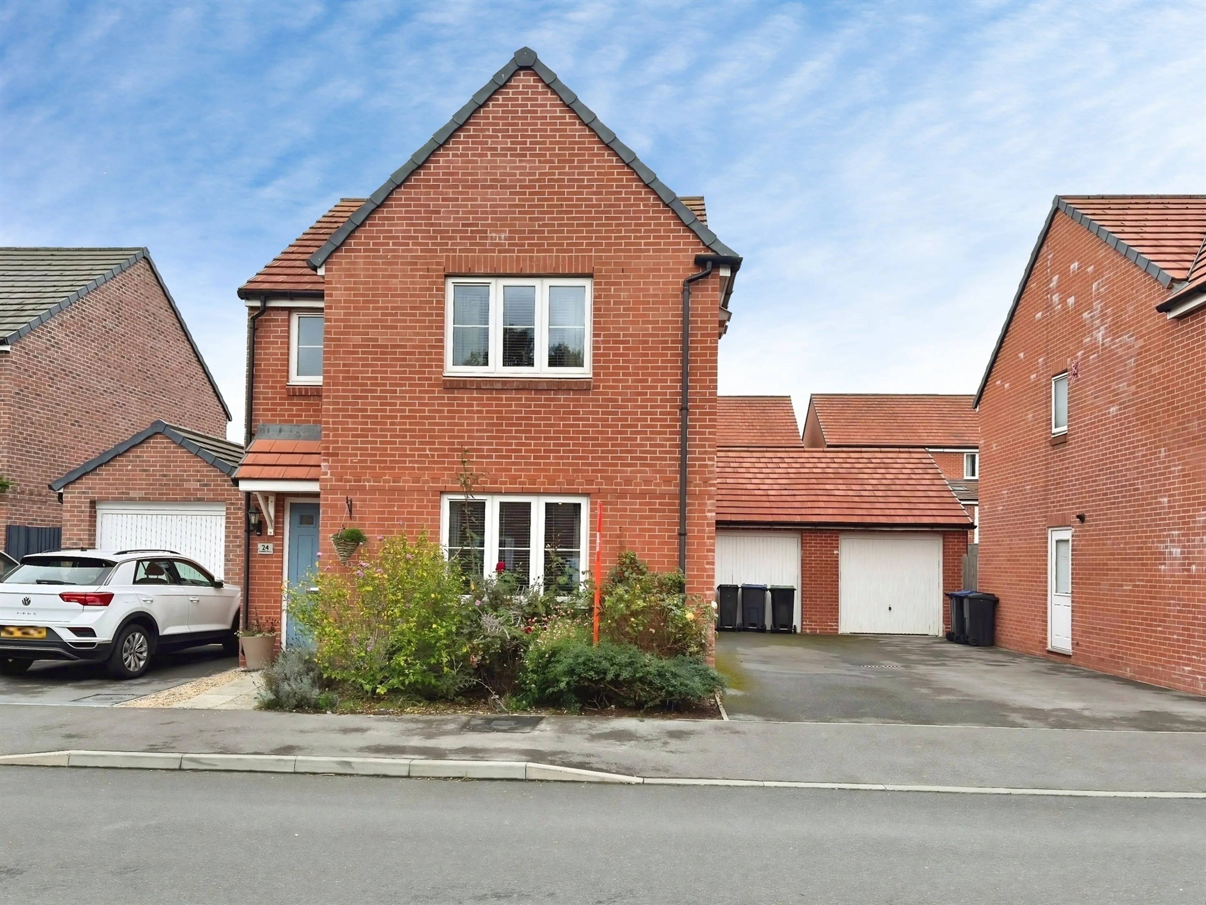 Property photo 0