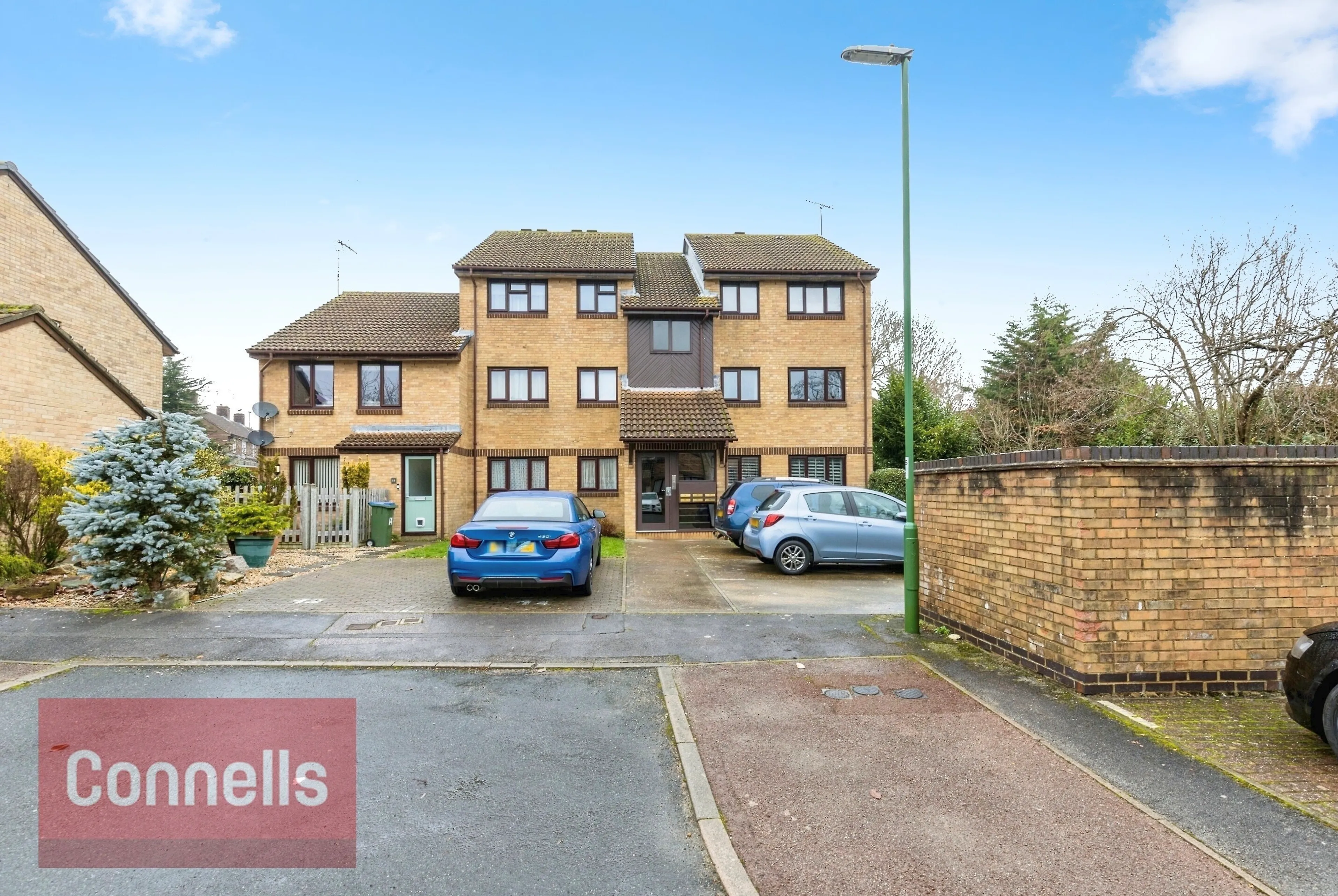 Property photo 0