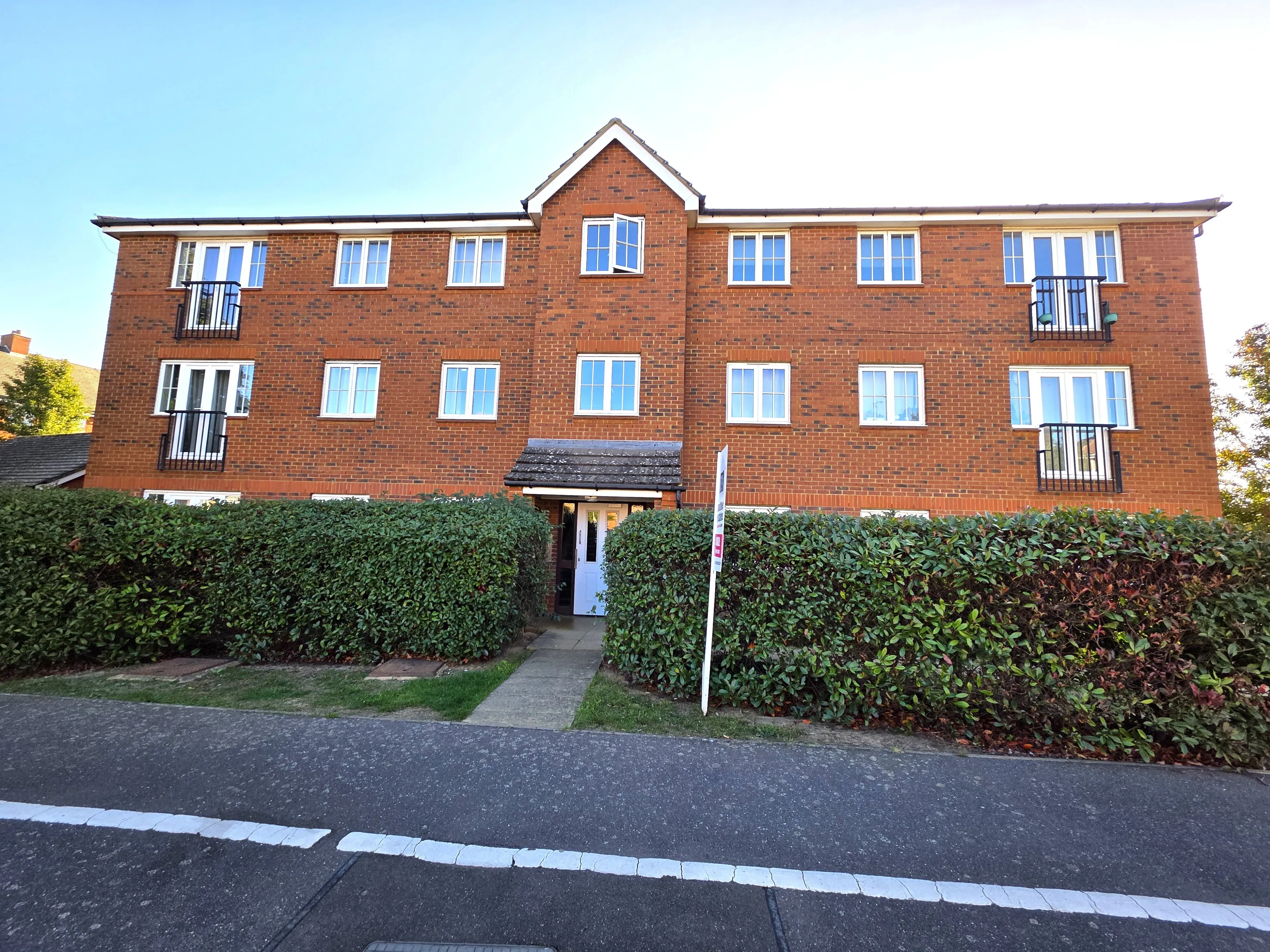 Property photo 0