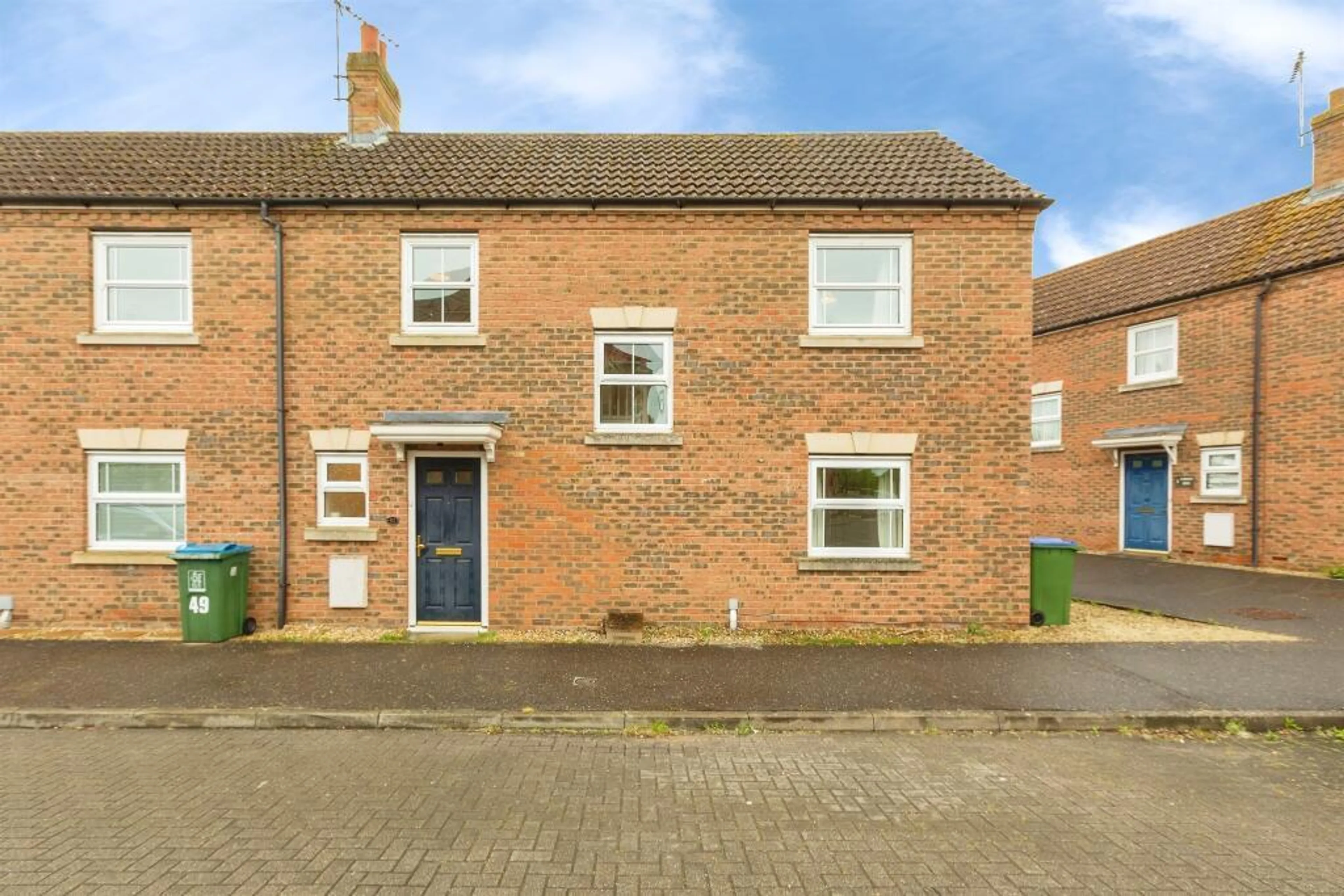 Property photo 0