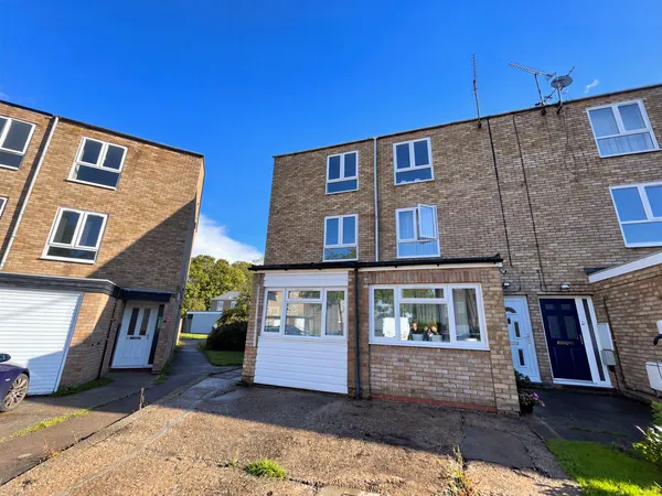 Barton Crescent, Sydenham