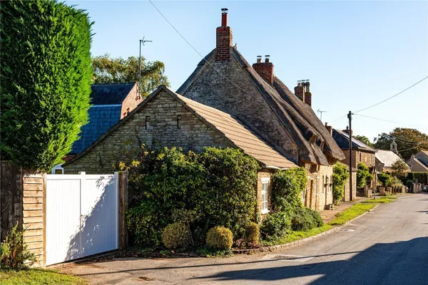 Main Street, Cotterstock, PE8 photo 21