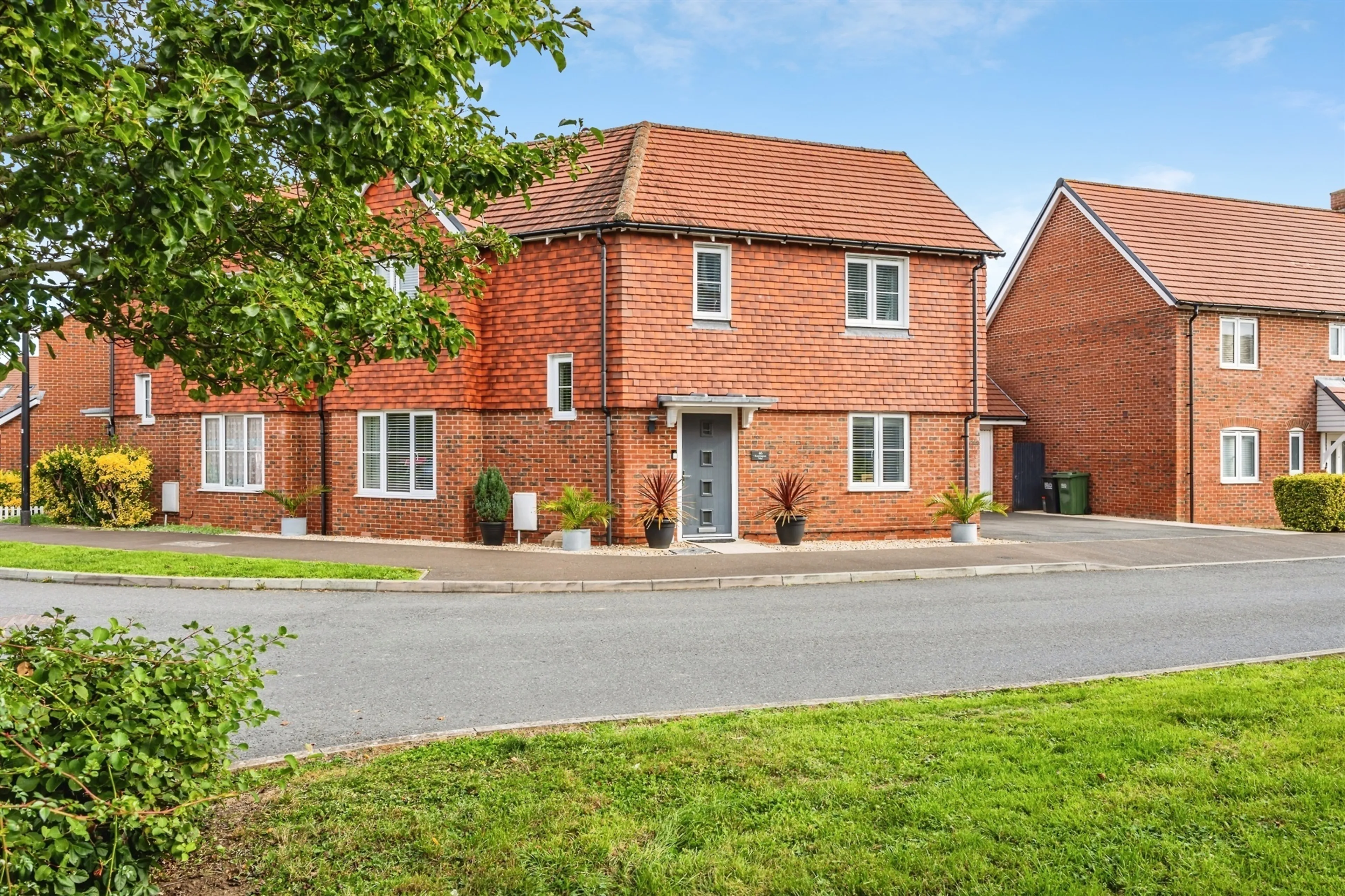 Property at Kensington Way, Polegate