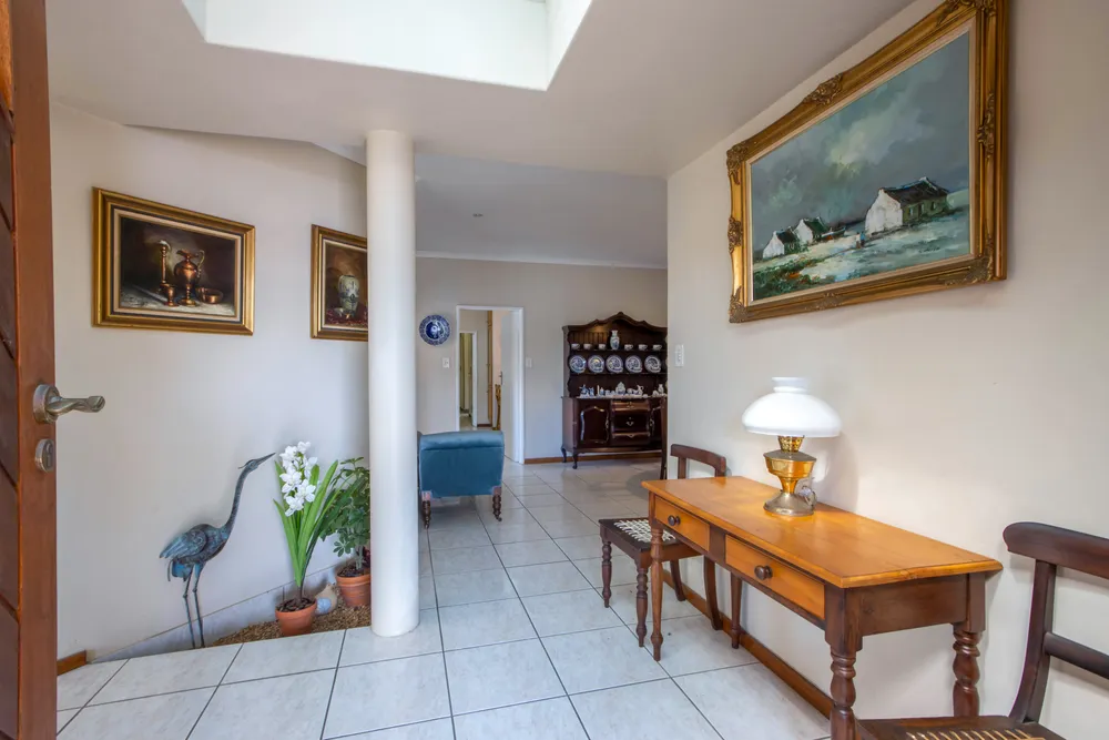 South Africa, Western Cape, Goedehoop, Karl Kielblock Crescent, 8