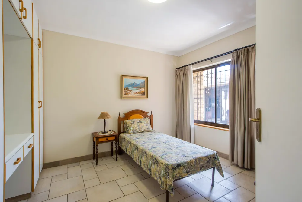 South Africa, Western Cape, Goedehoop, Karl Kielblock Crescent, 8