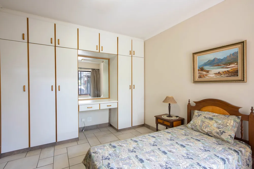 South Africa, Western Cape, Goedehoop, Karl Kielblock Crescent, 8