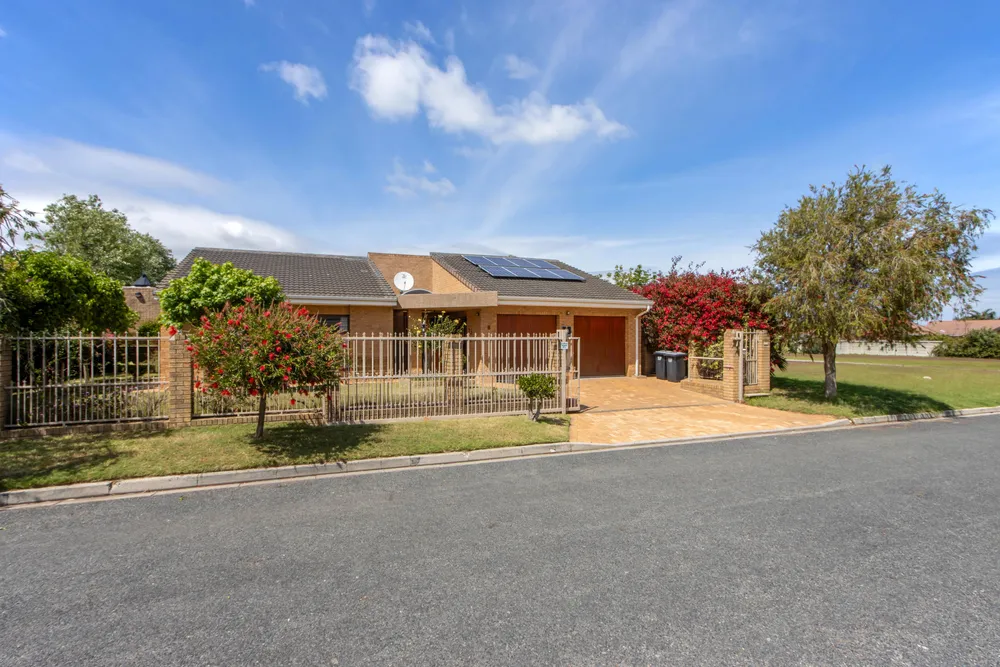South Africa, Western Cape, Goedehoop, Karl Kielblock Crescent, 8