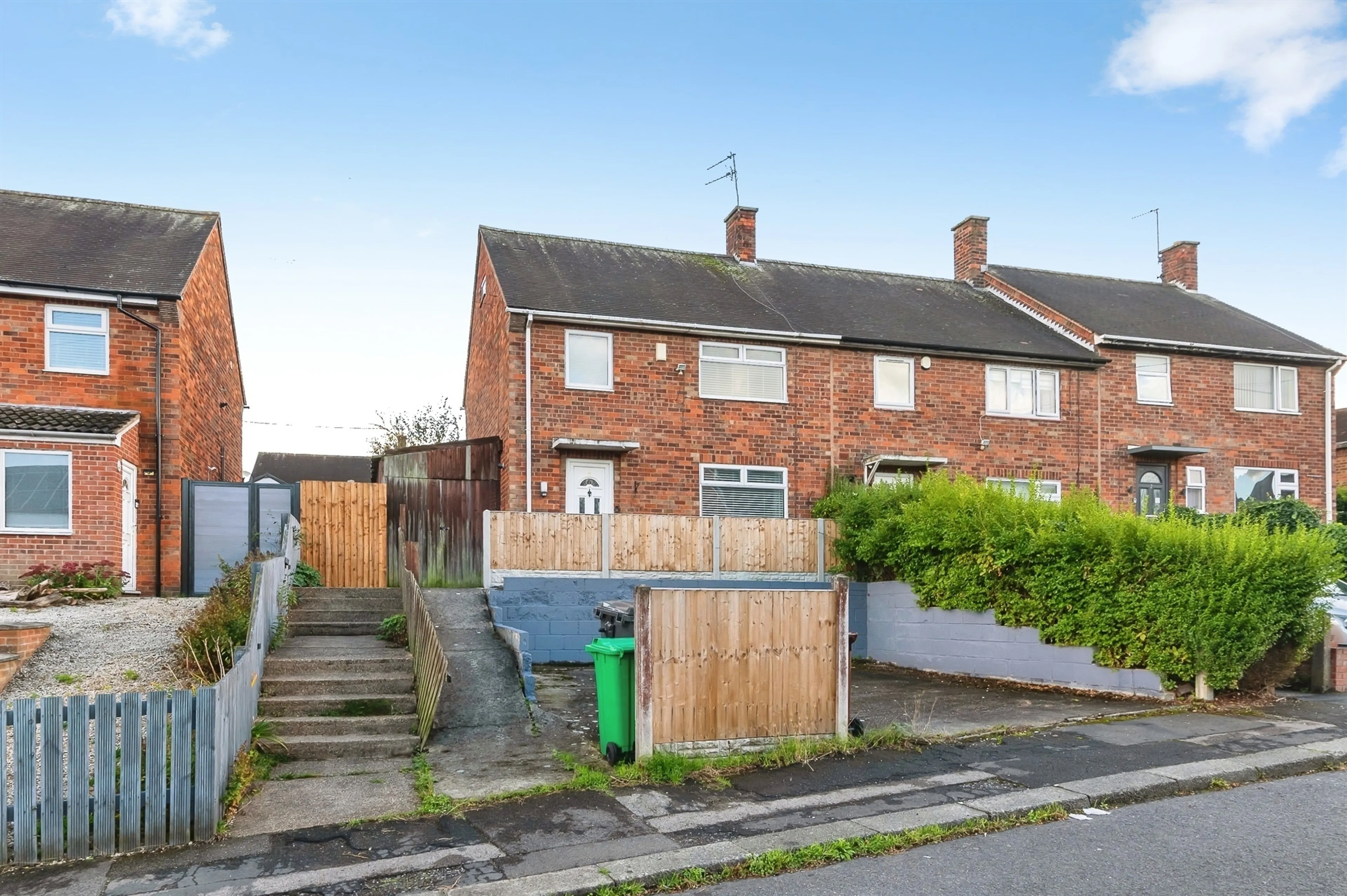 Property at Chediston Vale, Nottingham