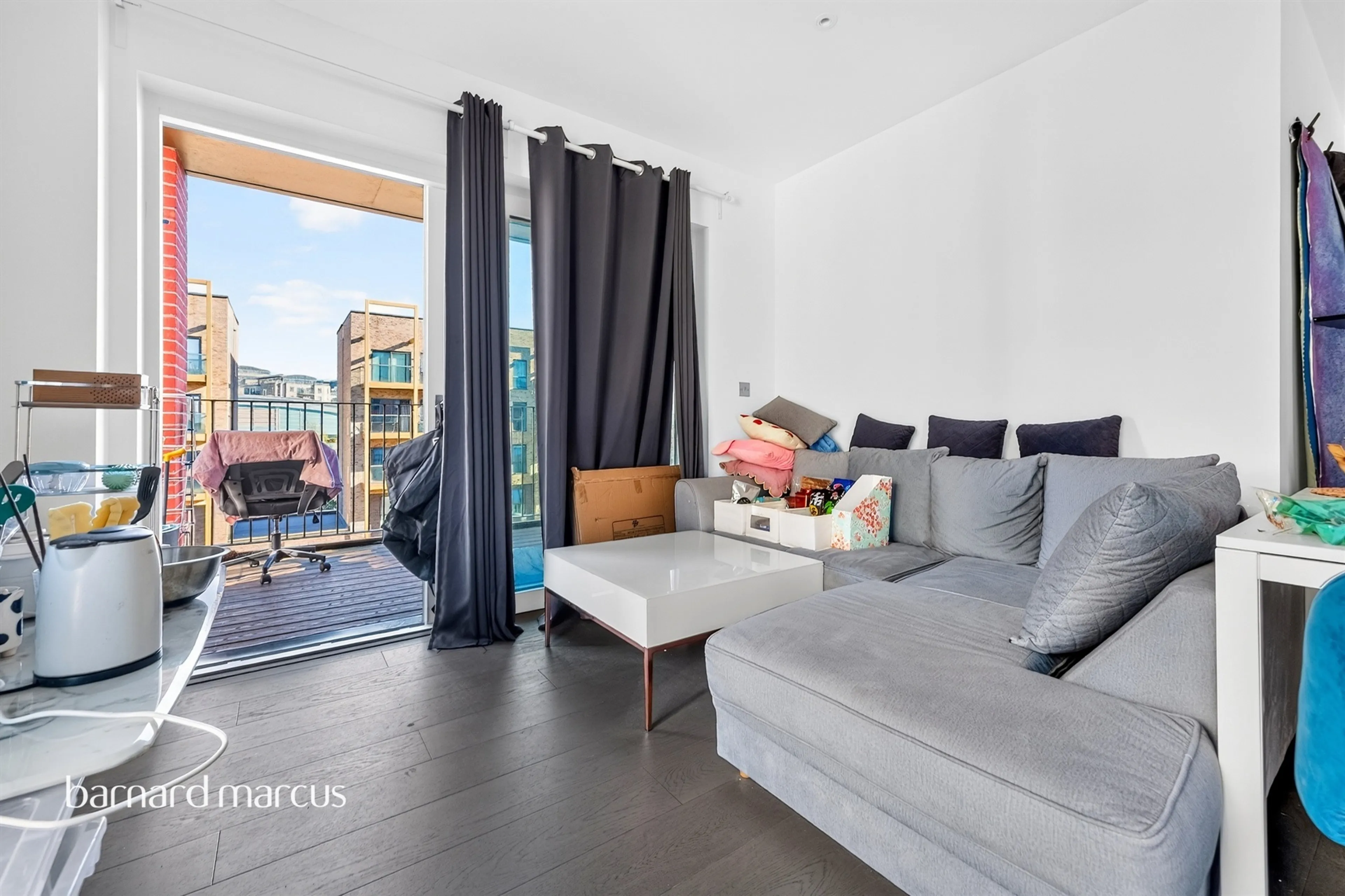 Property at Lismore Boulevard, London