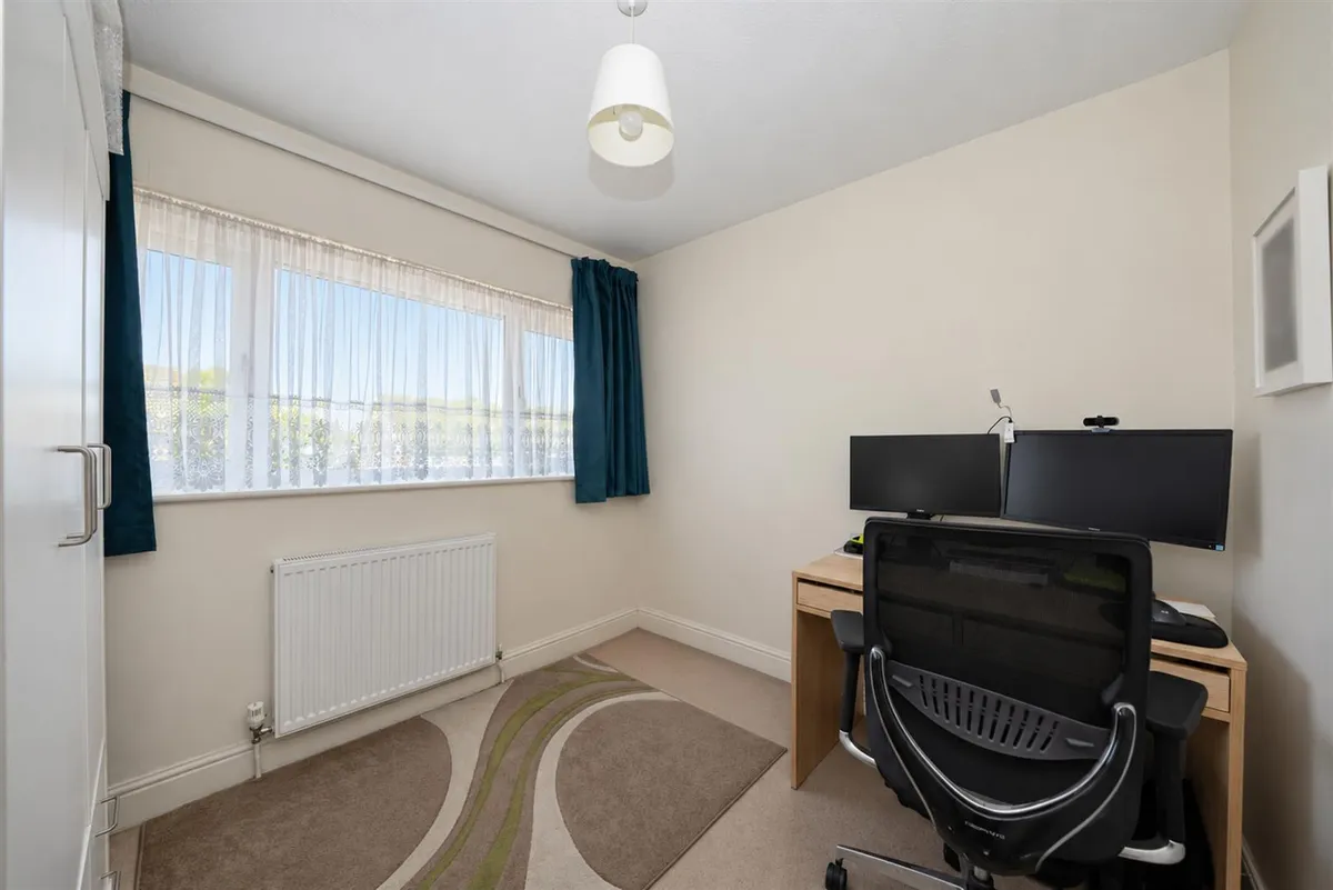 Green Dell Way, Leverstock Green, Hemel Hempstead, Hertfordshire, HP3 8PS
