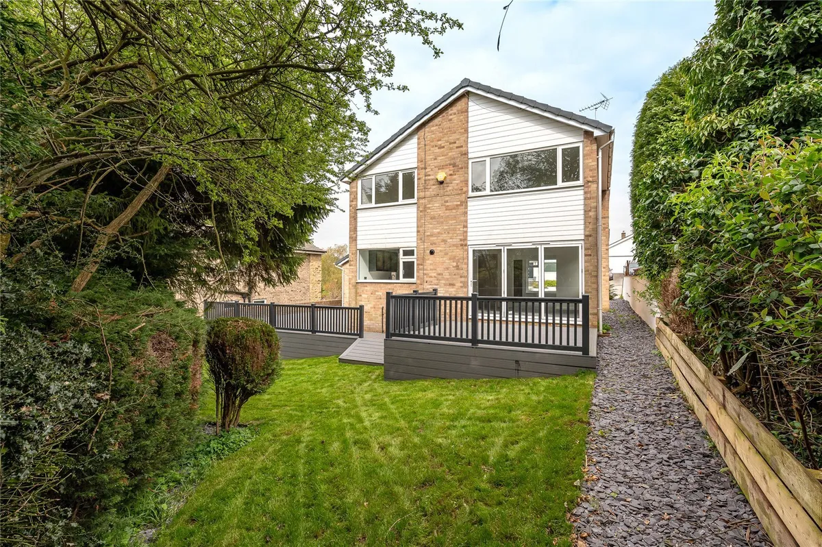 Bingley Bank, Bardsey, LS17