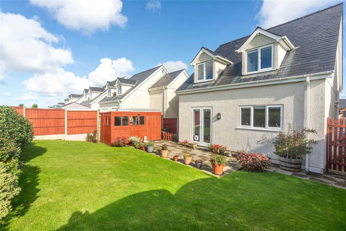 Parys Uchaf, Bull Bay, Amlwch, Isle of Anglesey, LL68
