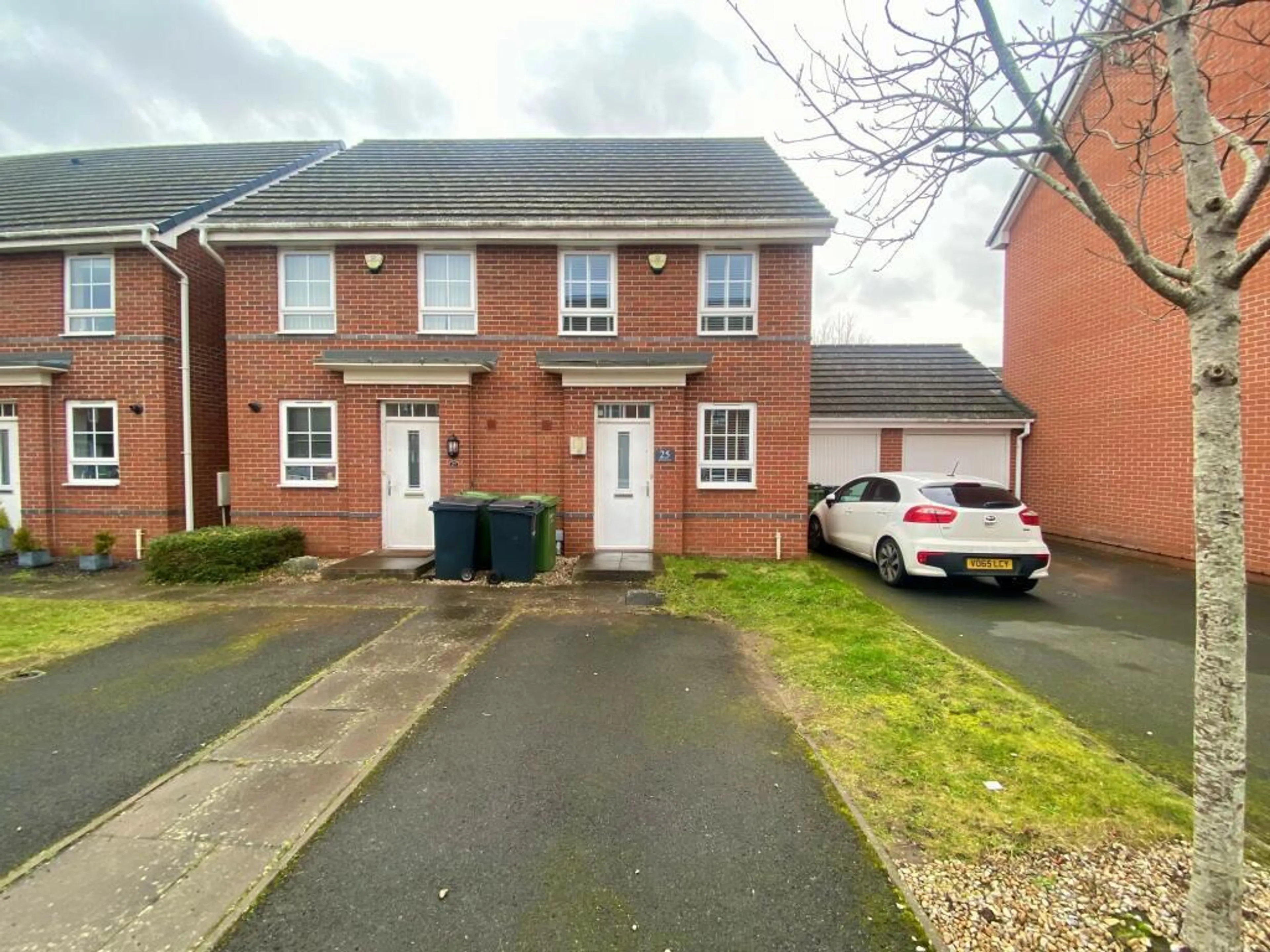 Property photo 0