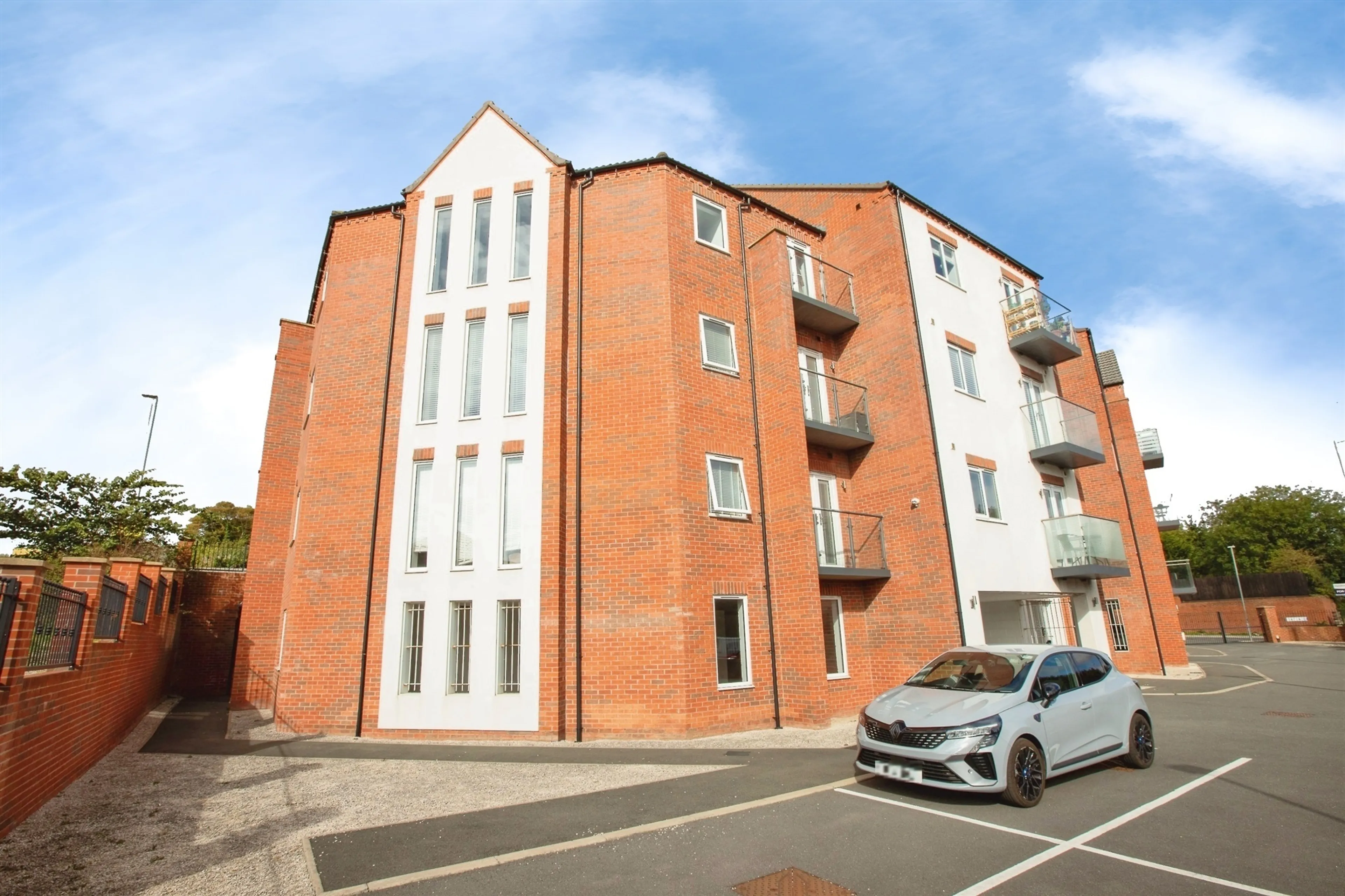 Property photo 0