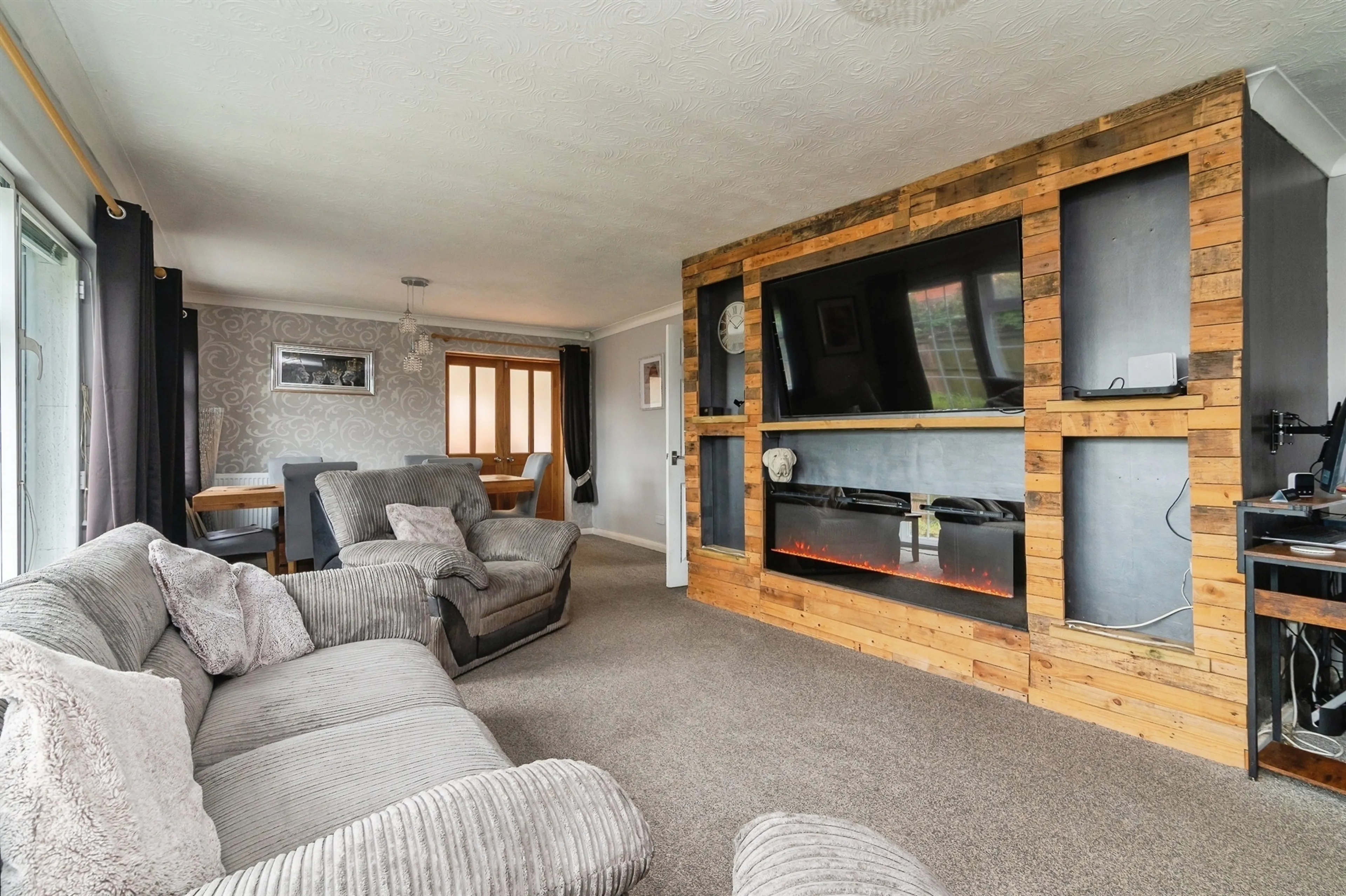 Property at High Street, Hucknall, Nottingham