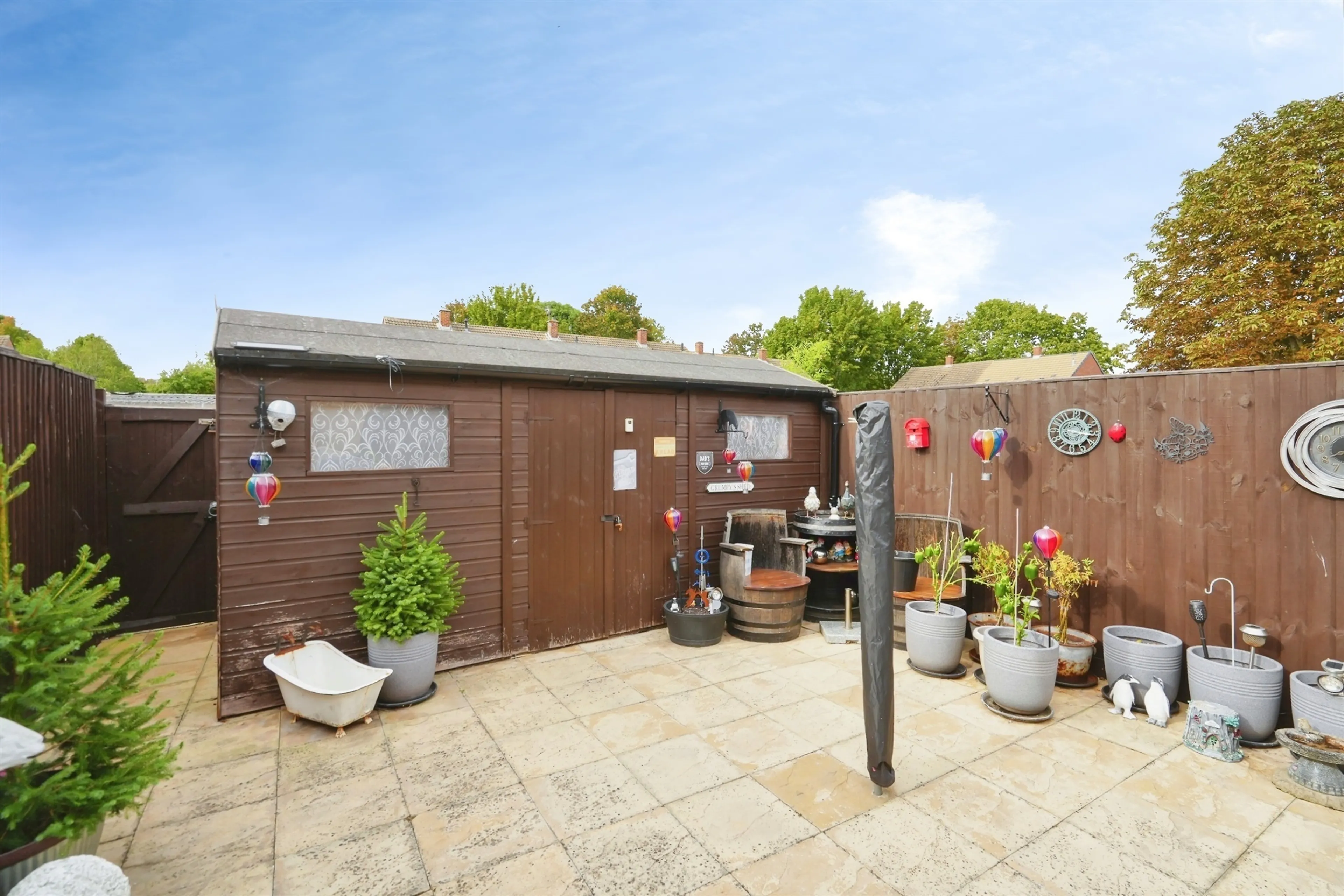 Property photo 25