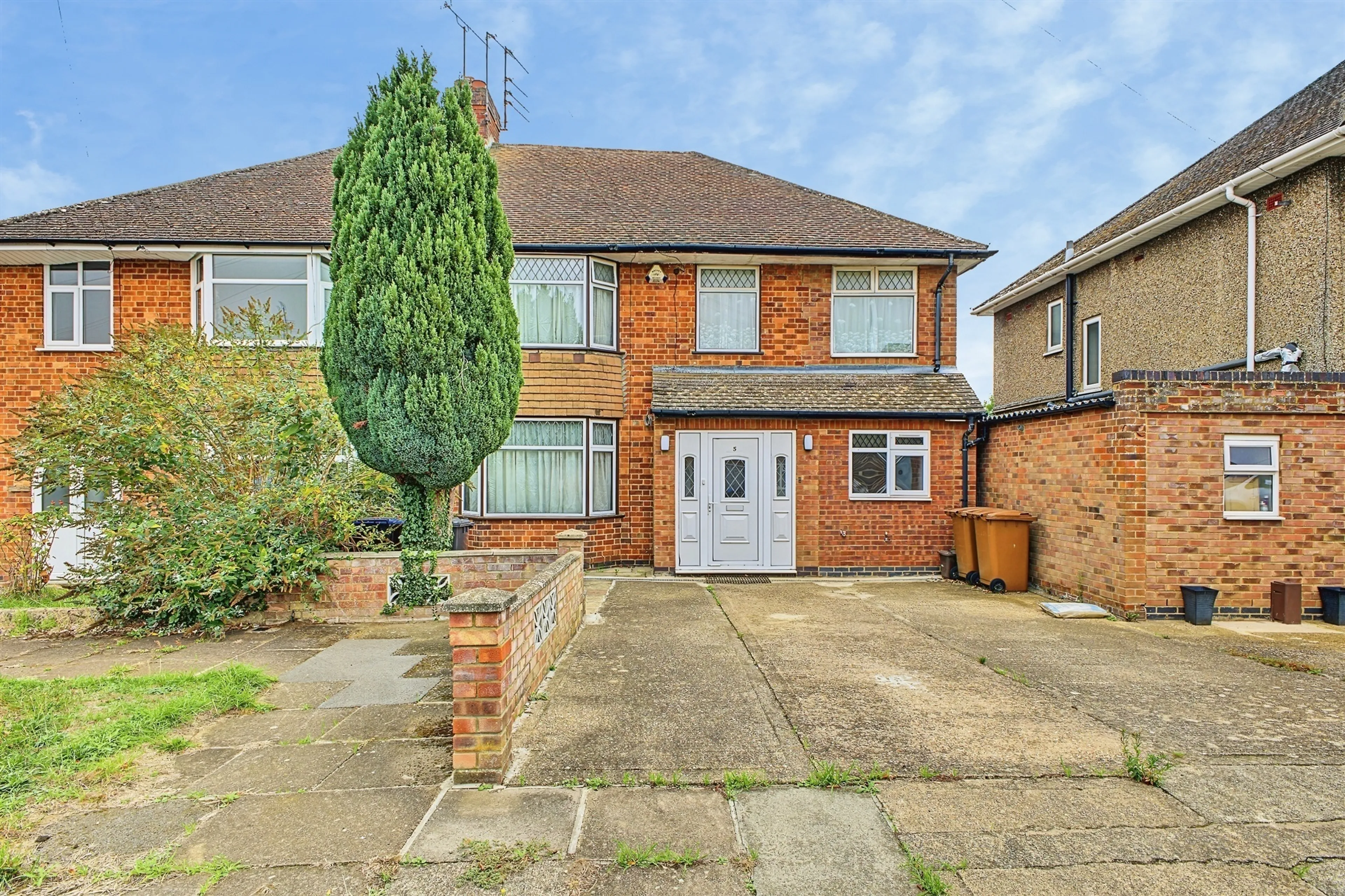 Property at Winchester Close, Northampton