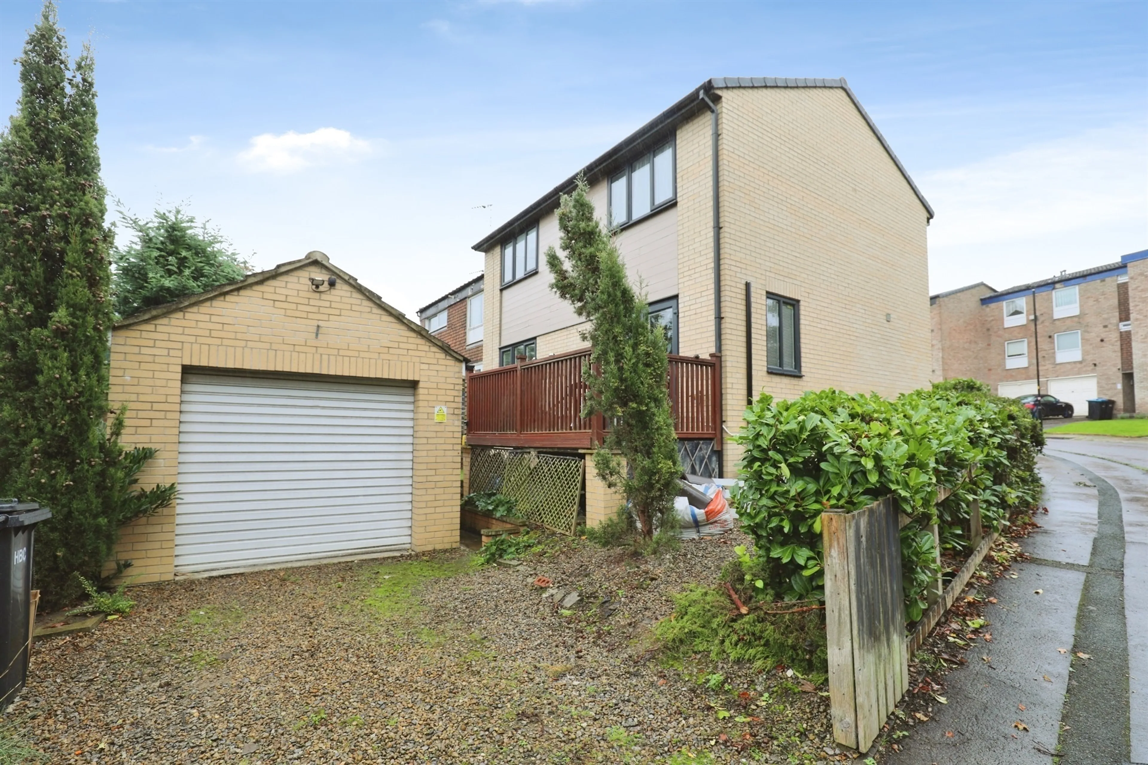 Property at Coppice Gate, Harrogate