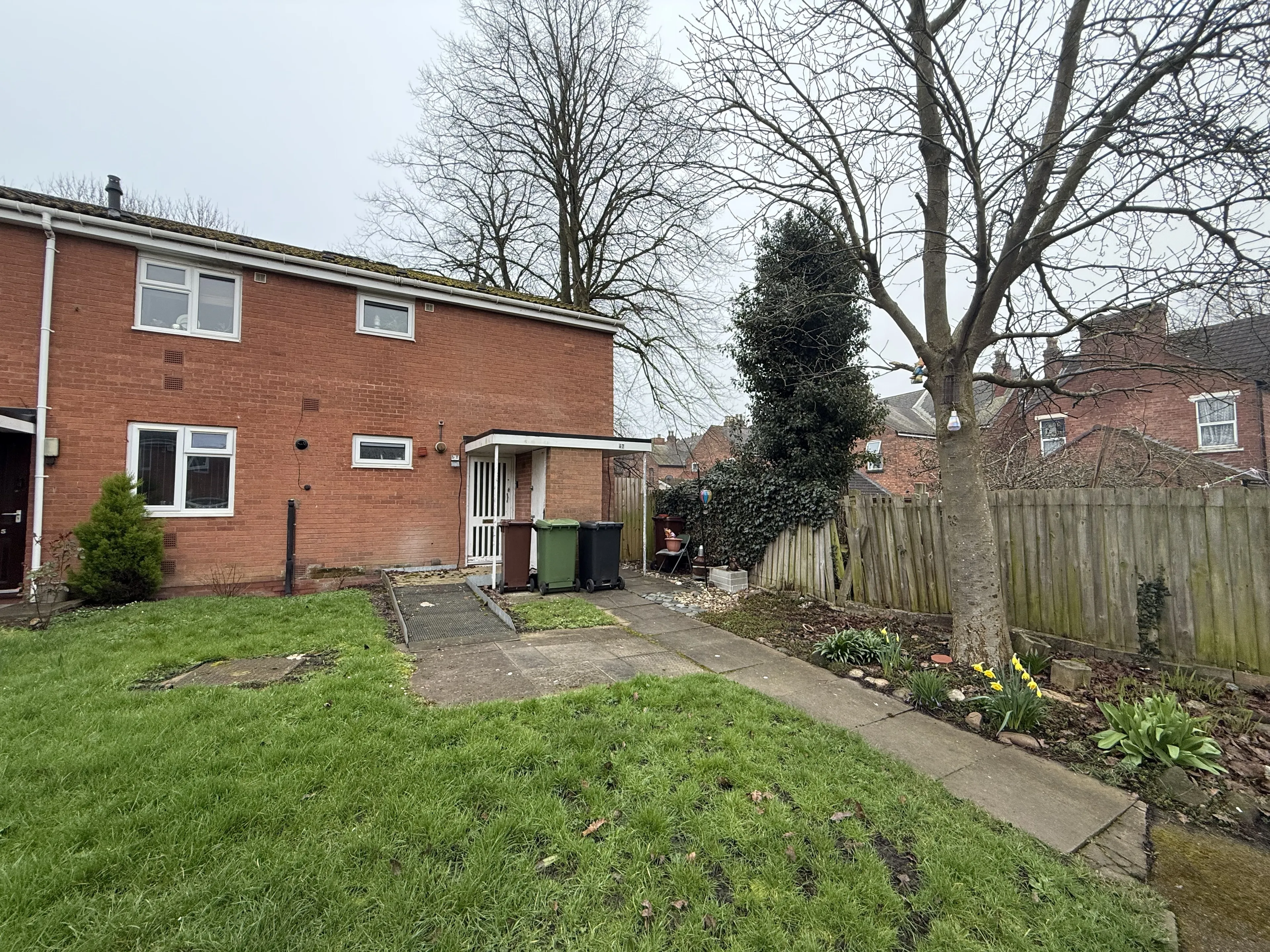 Property photo 0