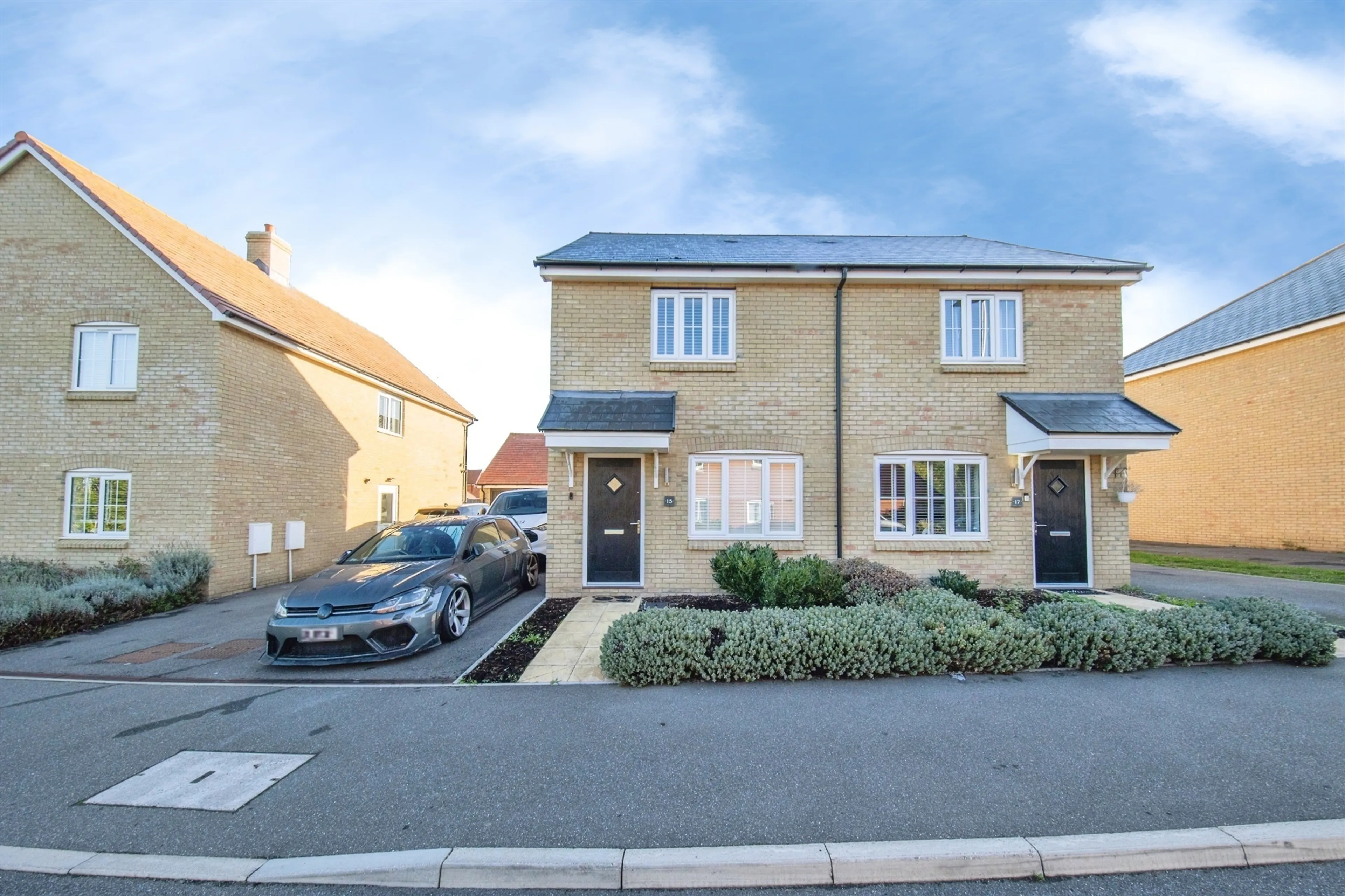 Property photo 0