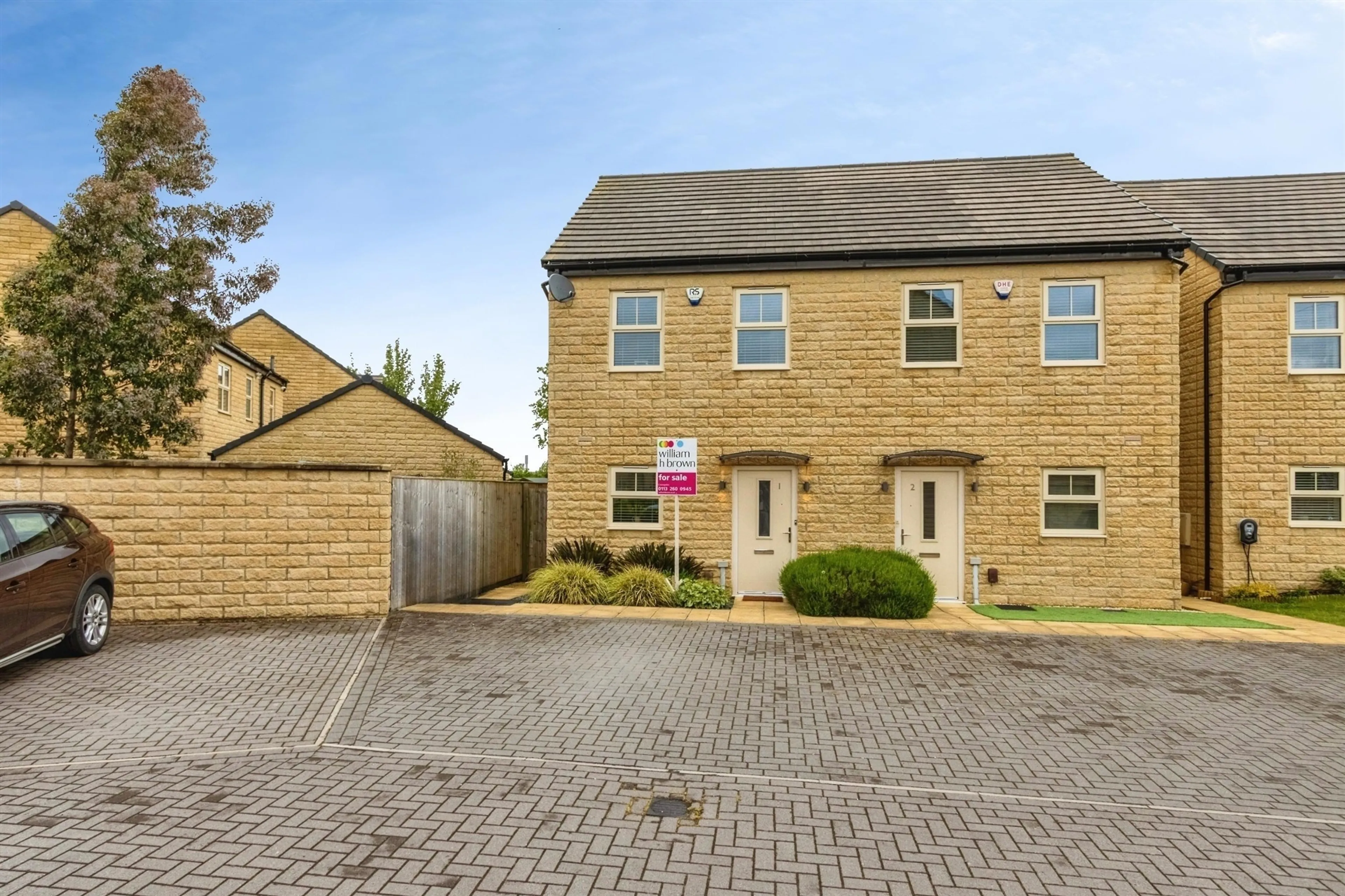Property at Sark Court, LEEDS