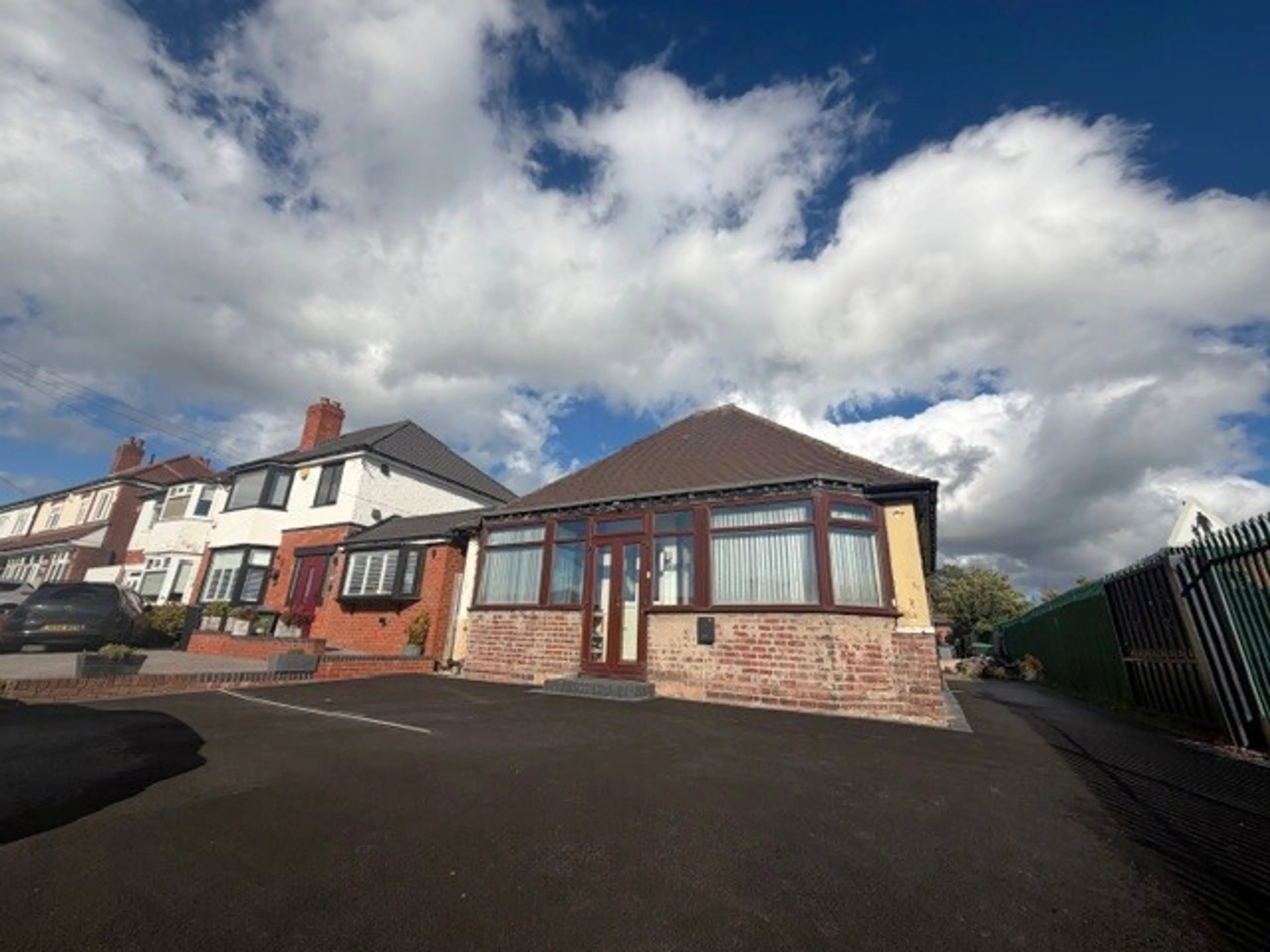 Property photo 0