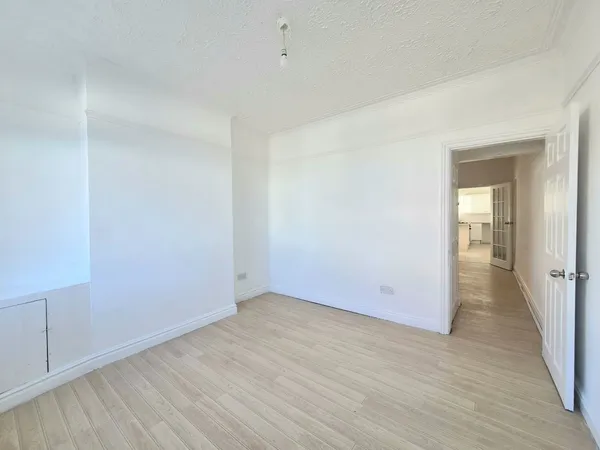 Randolph Road, Derby, DE23 8TG