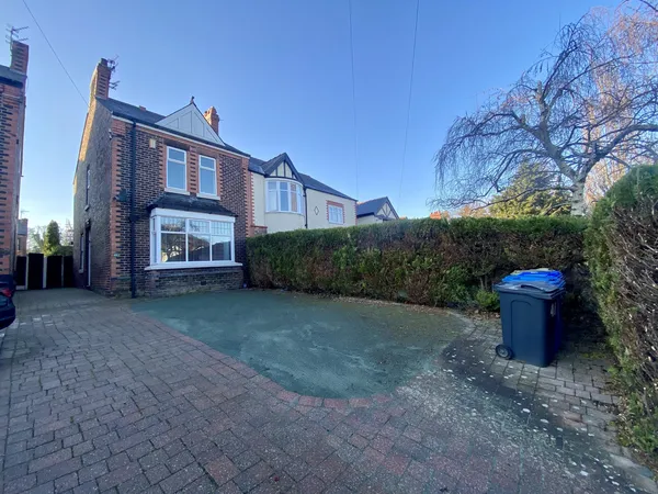 Moughland Lane, Higher Runcorn WA7