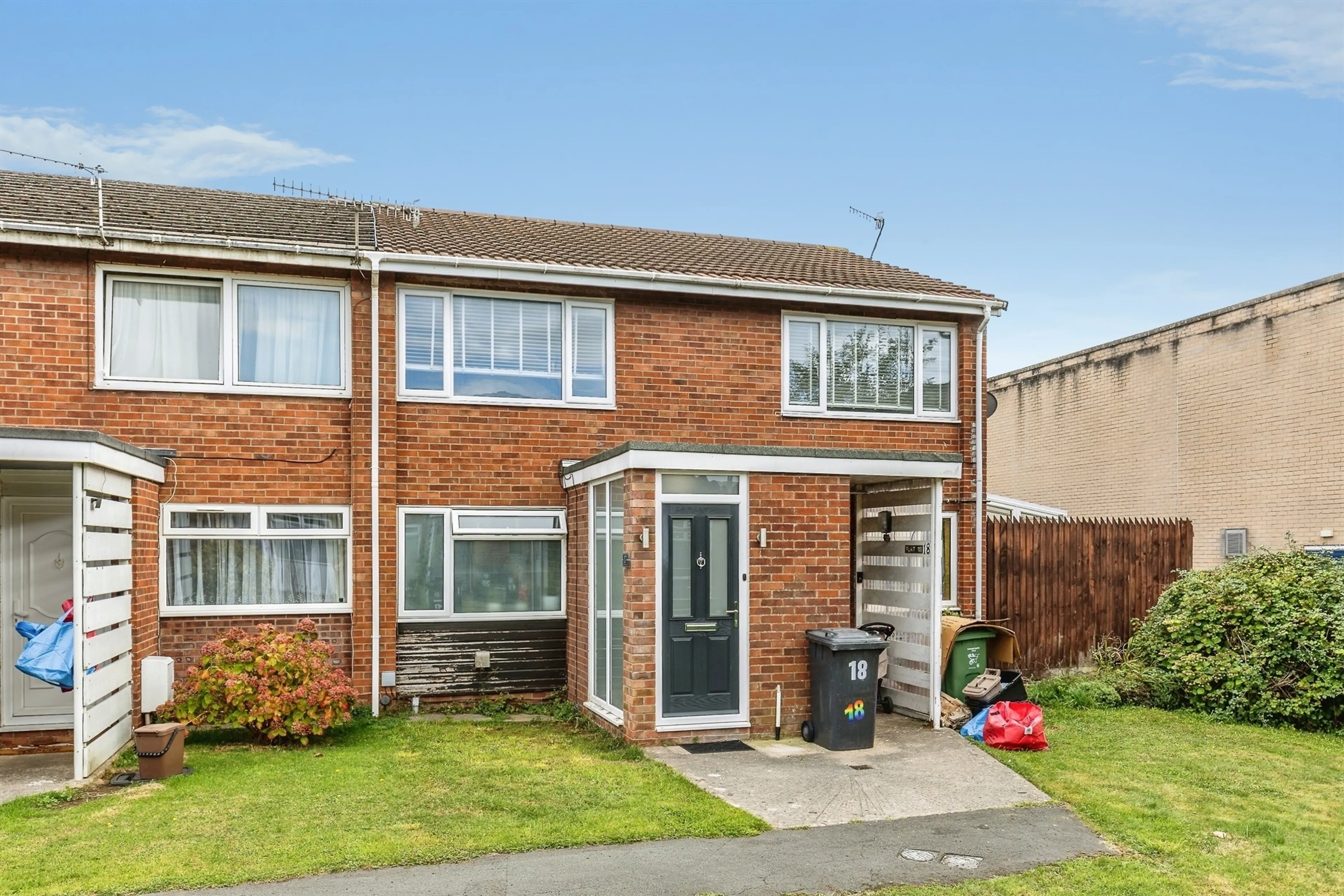 Property photo 0