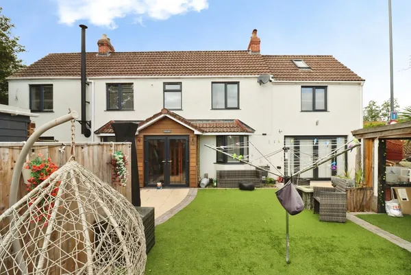 Hempton Lane, Almondsbury, Bristol, BS32
