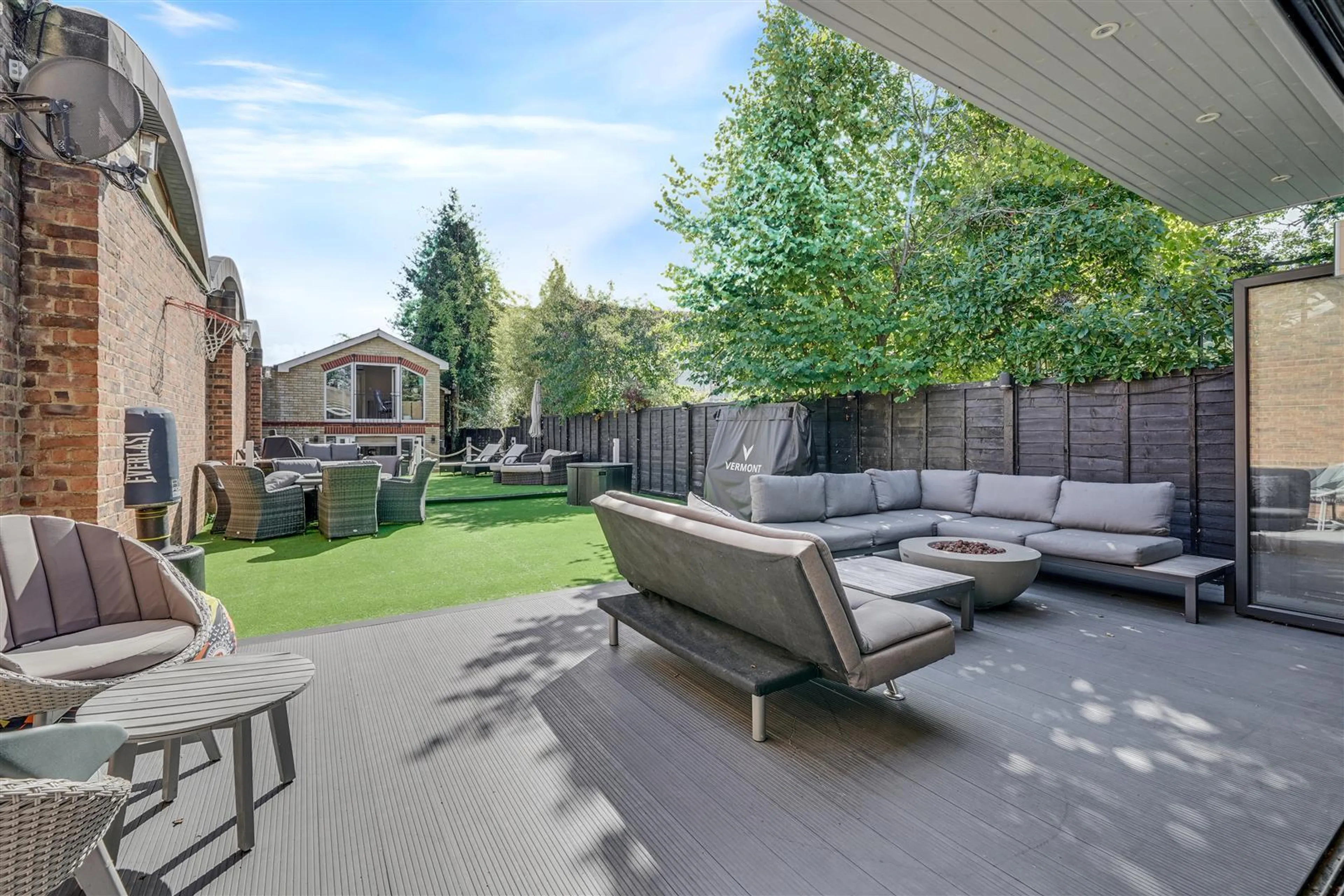 Property at Daubeney Place, Hampton, Middlesex, TW12