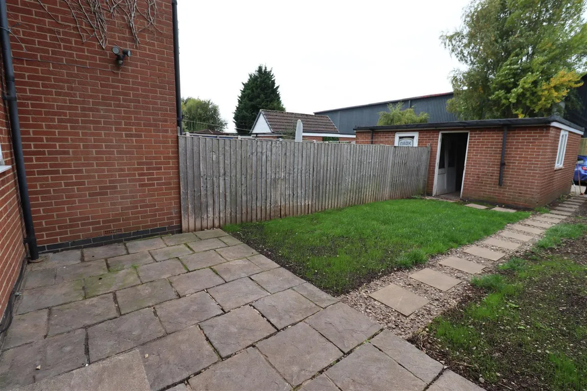 Saltgrounds Road, Brough