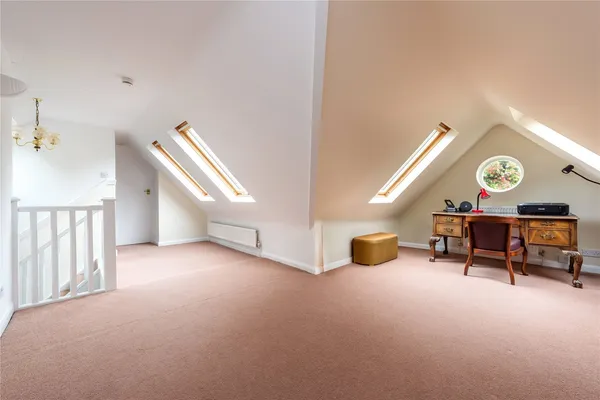 Sheephouse Lane, Abinger Common, RH5 photo 10