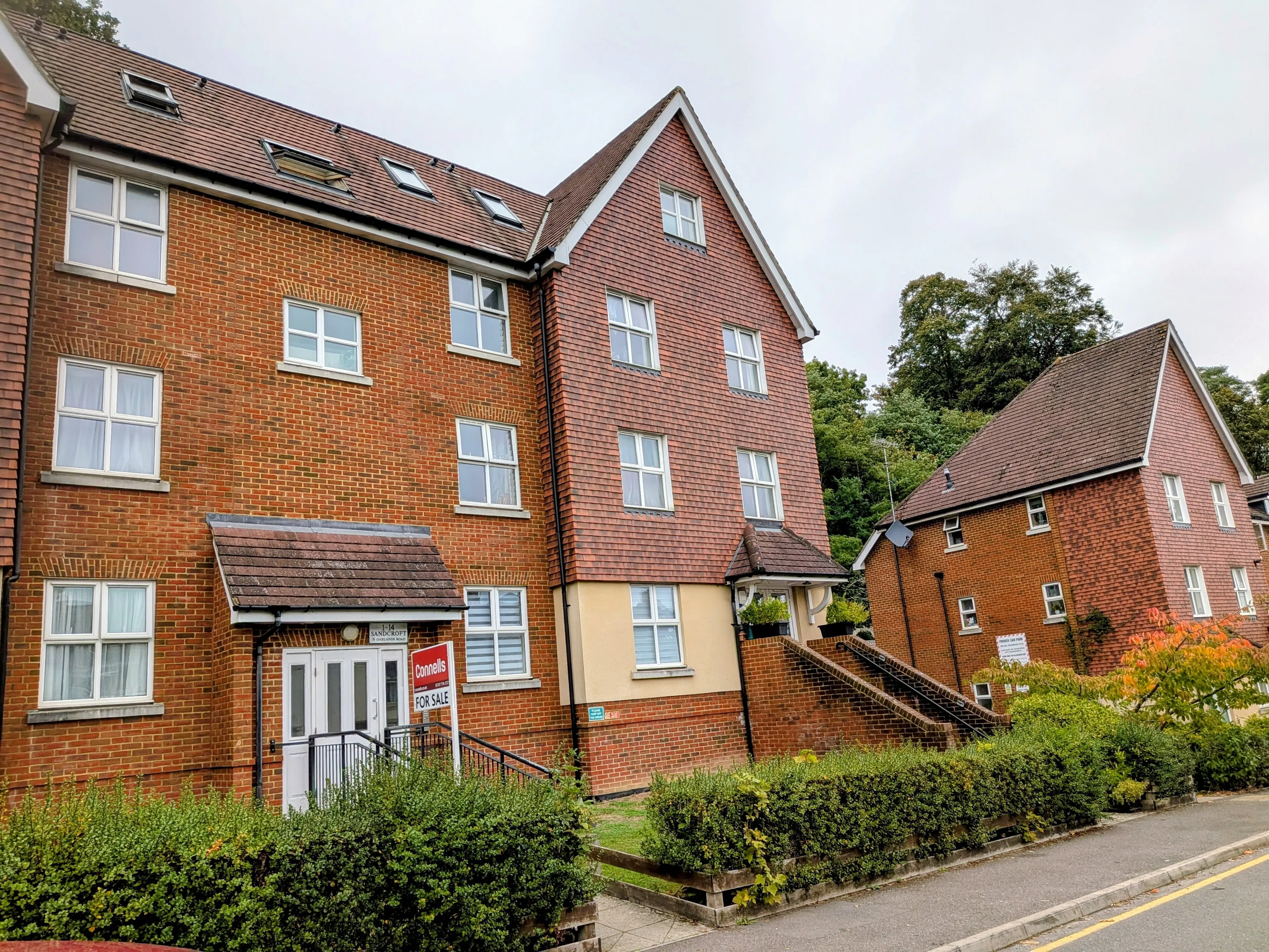 Property photo 0