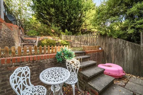 Irvine Place, Virginia Water GU25