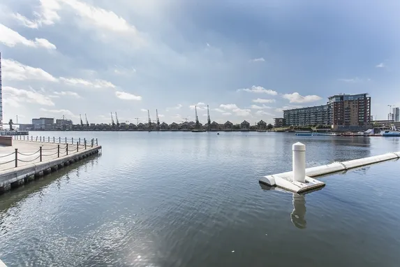 Atlantic Apartments, E16