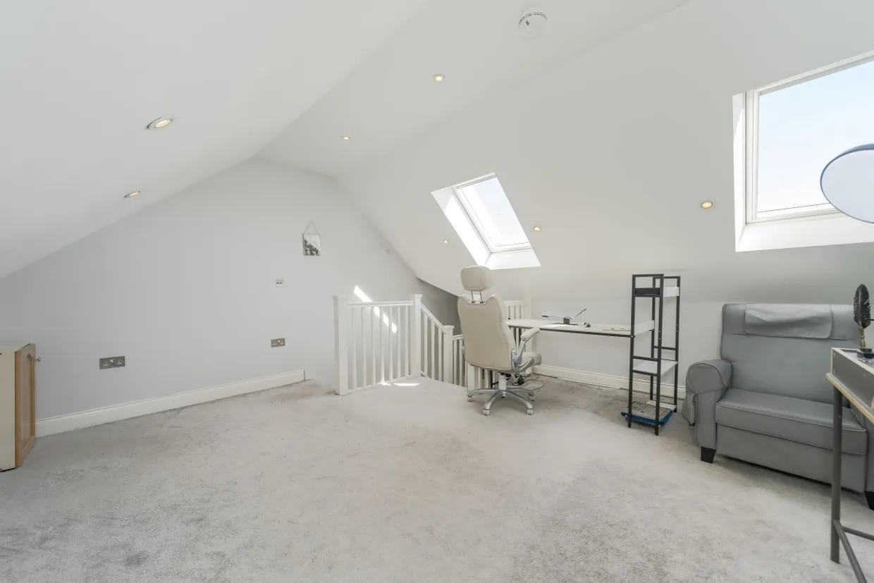Wrottesley Road London NW10 photo 6