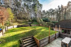 Frensham Vale, Farnham, GU10 photo 8