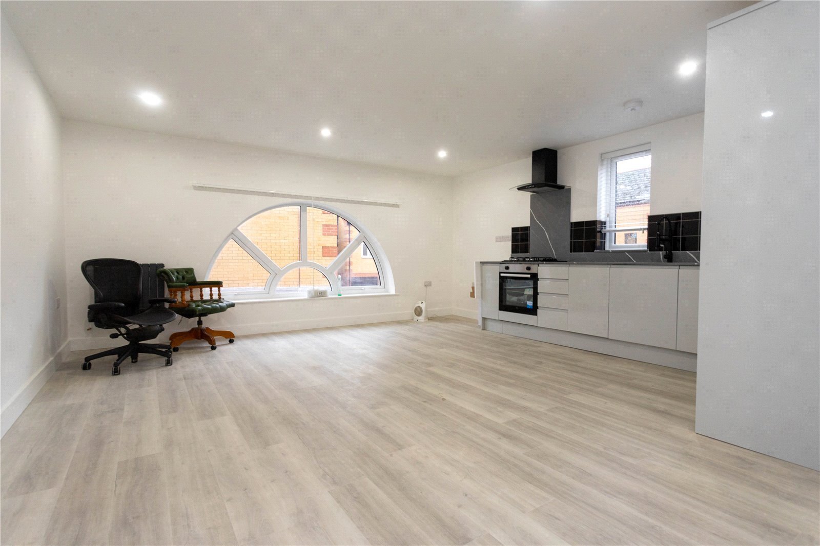 Hawke Place, London, SE16 Image 3