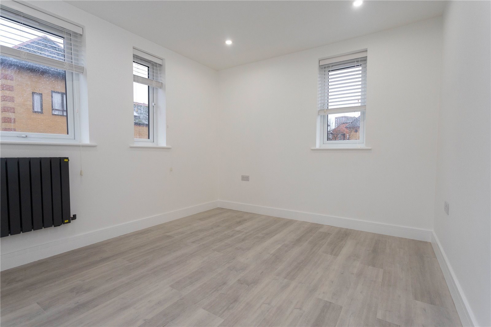 Hawke Place, London, SE16 Image 5