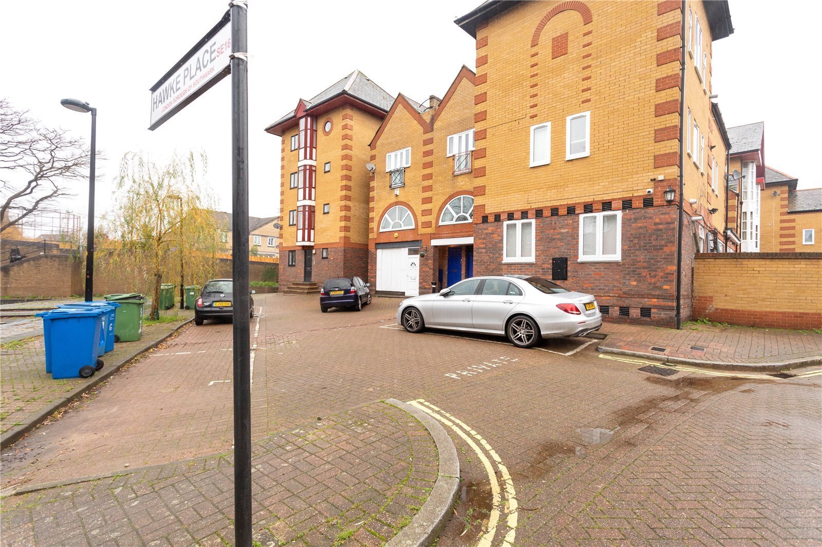Hawke Place, London, SE16 Image 6