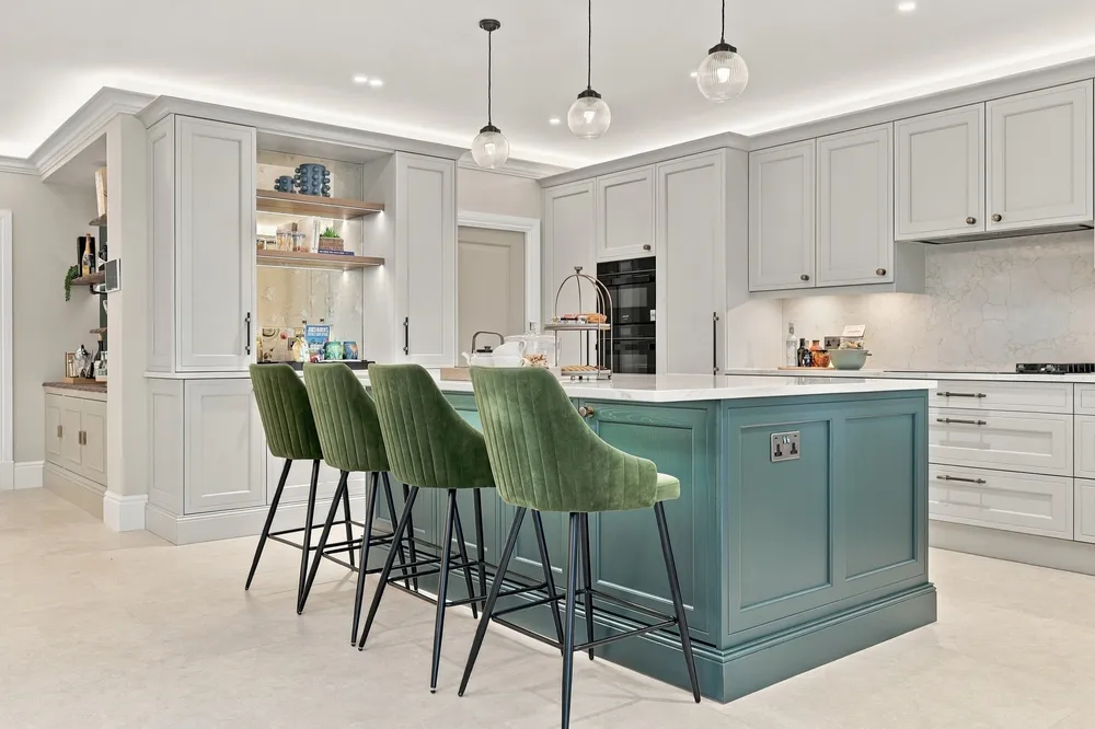 Bedmond Road, Bedmond, WD5