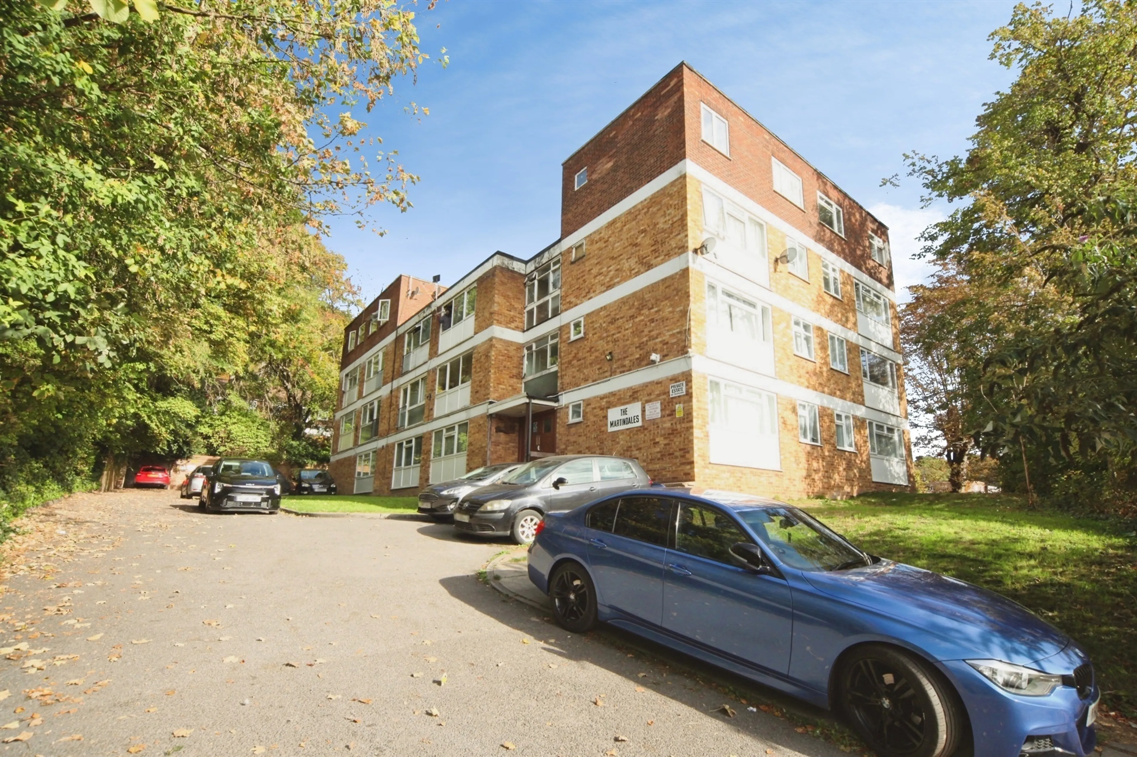 Property photo 0
