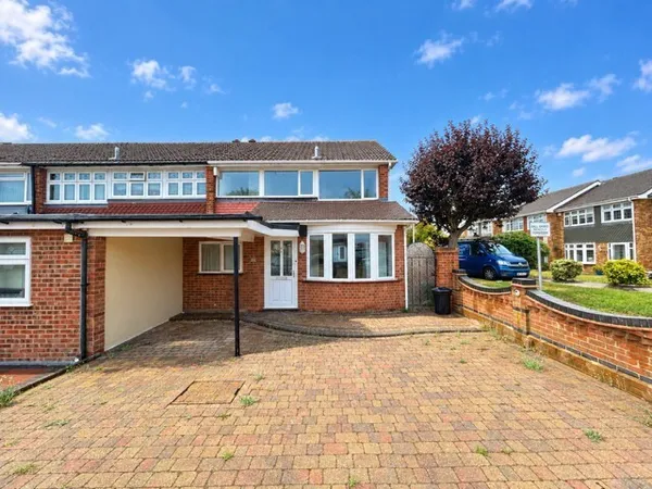 Manston Way, Hornchurch, RM12 5PB