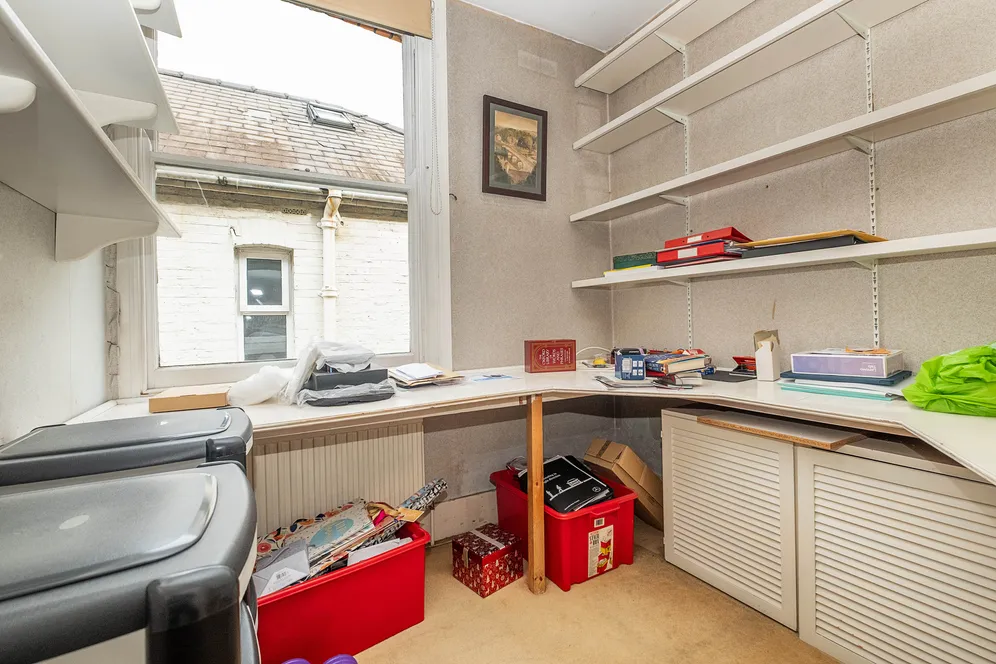 Park Road, Kingston Upon Thames, KT2 photo 14