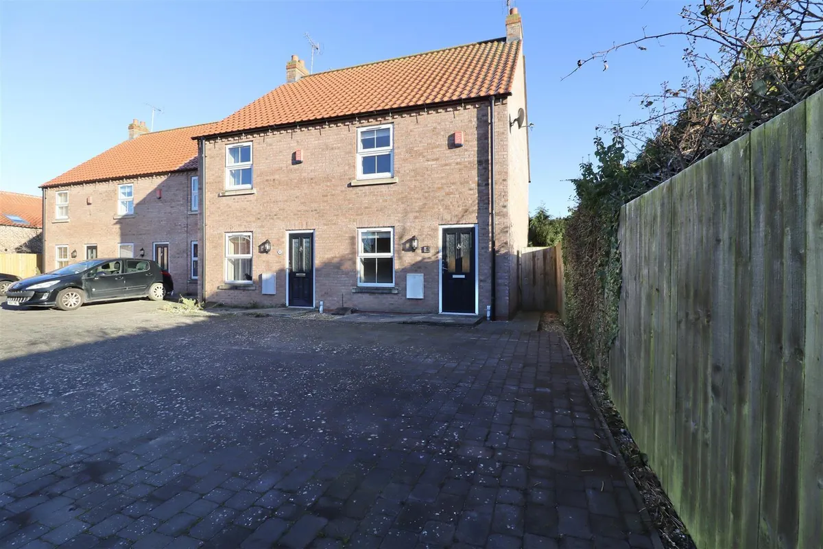 Harold Elgey Close, Market Weighton