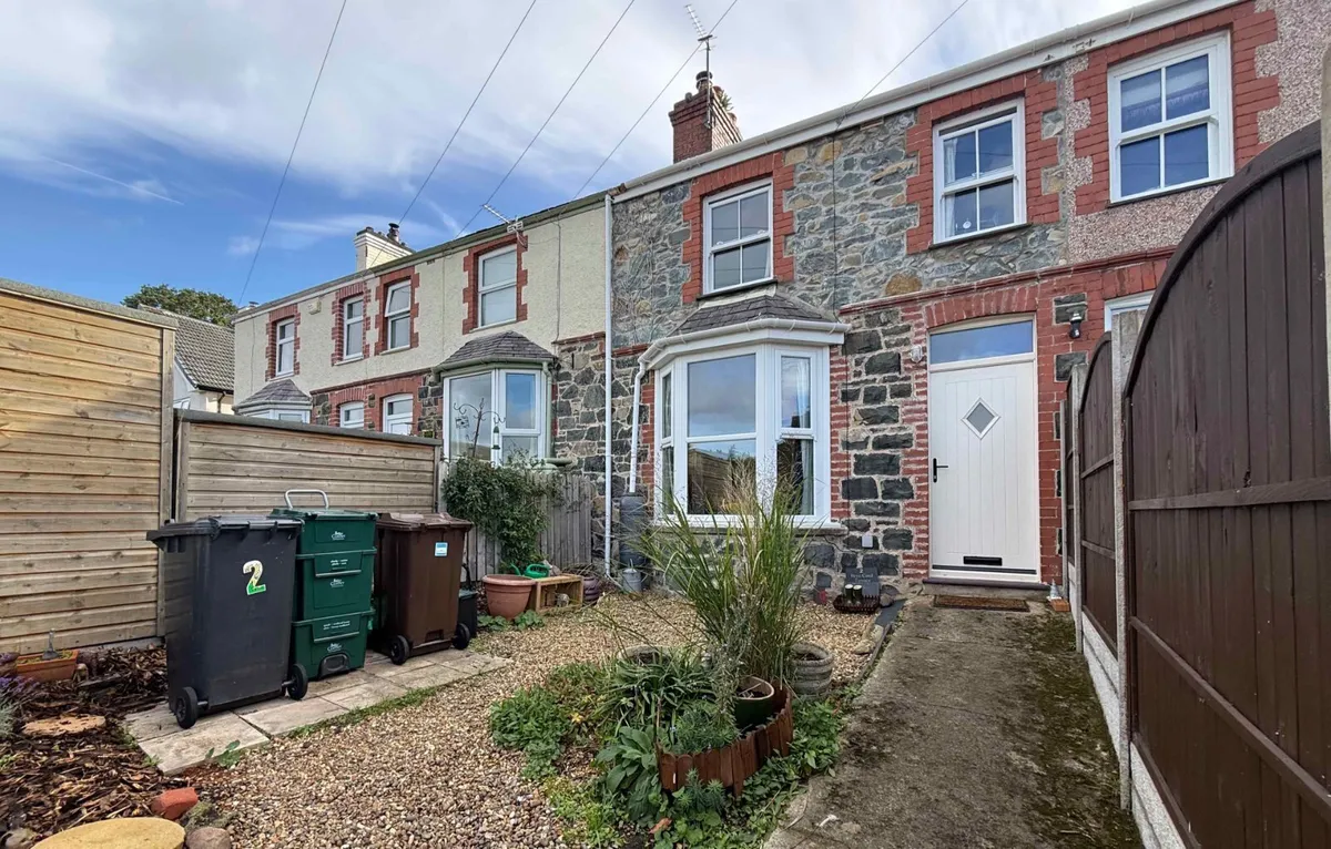 Bryn Coed Terrace, Mount Road, Llanfairfechan, Conwy, LL33