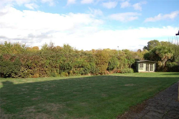 Tatham Court, Taunton, TA1 photo 19