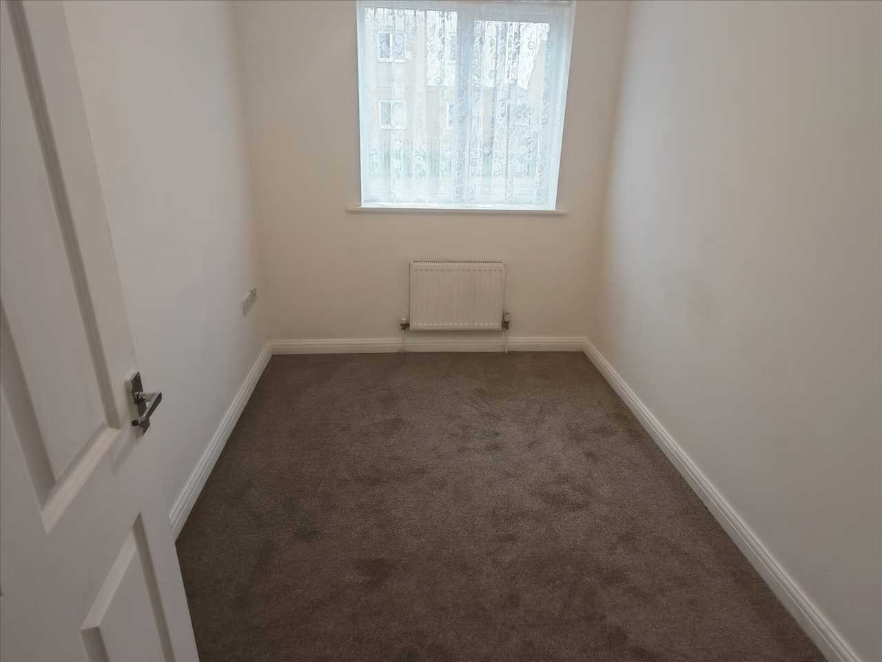 Driberg Court, Essex Image 7