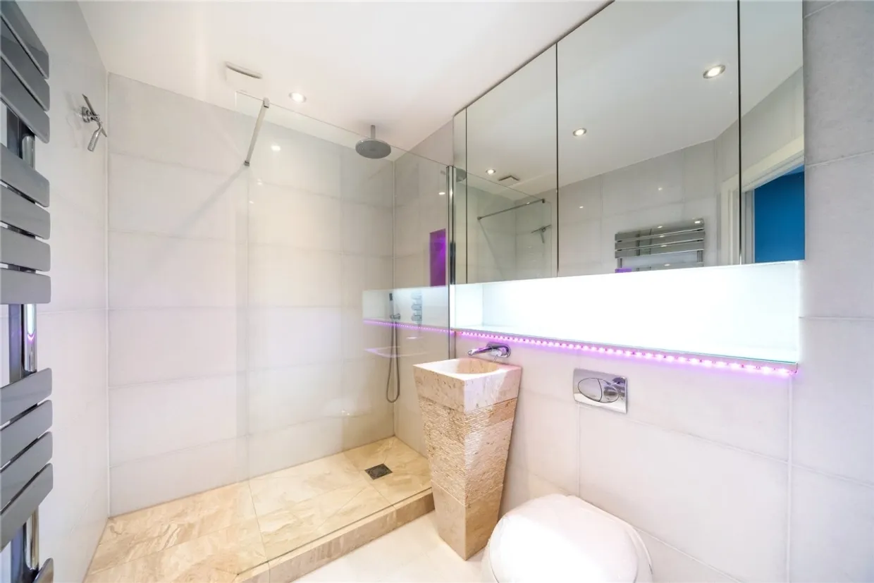 Strand Drive Kew TW9 photo 10